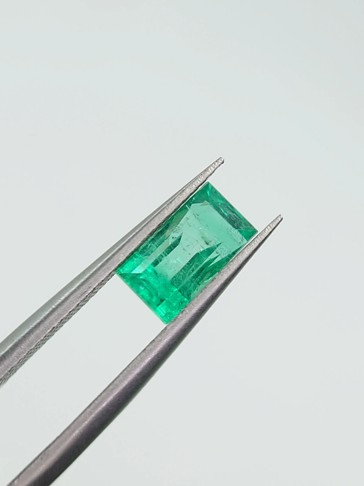 1.15ct Natural Emerald From Panjshir Valley Afghanistan — view 2