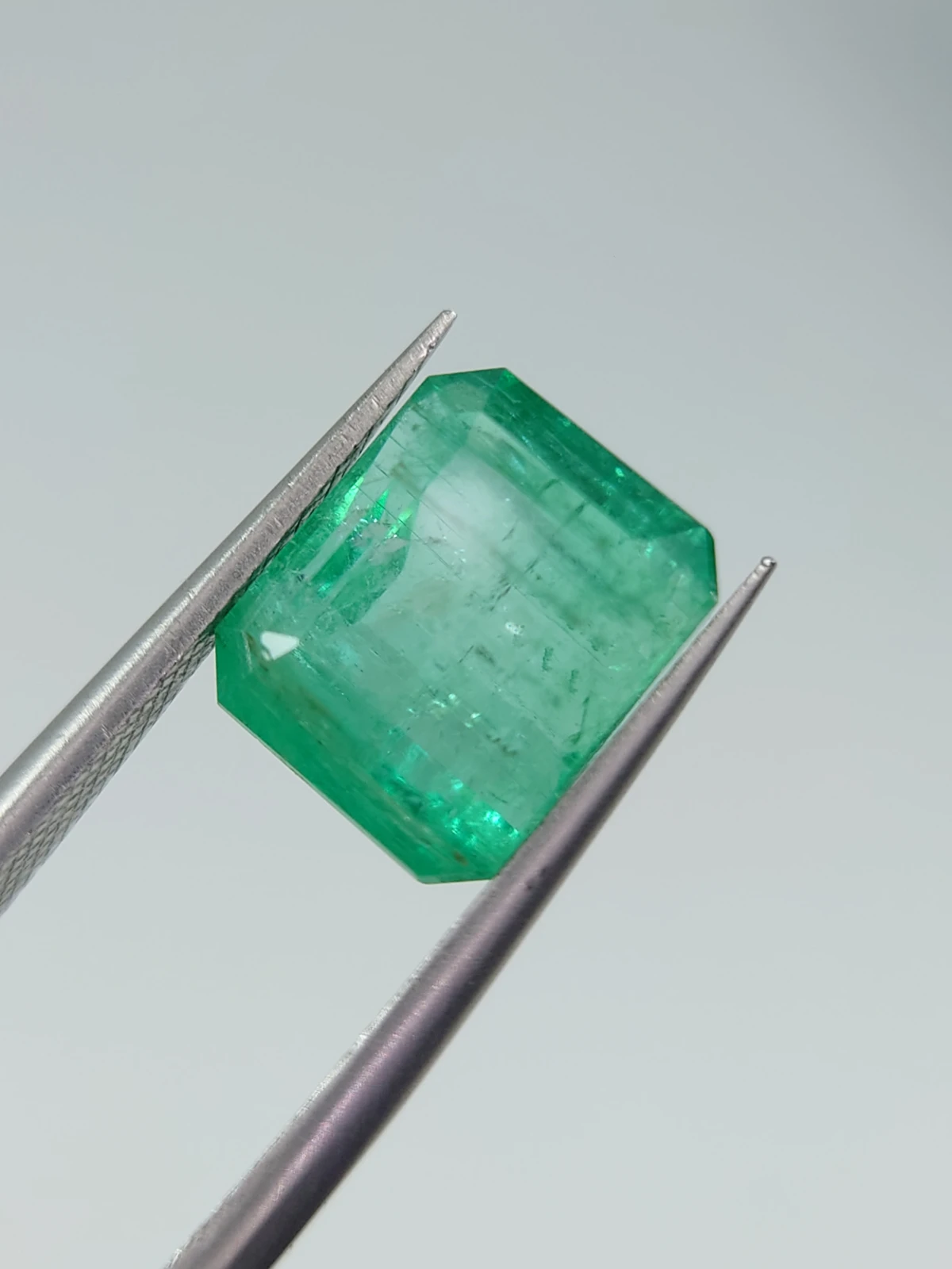 5.14ct Natural Emerald From Panjshir Valley Afghanistan — view 3