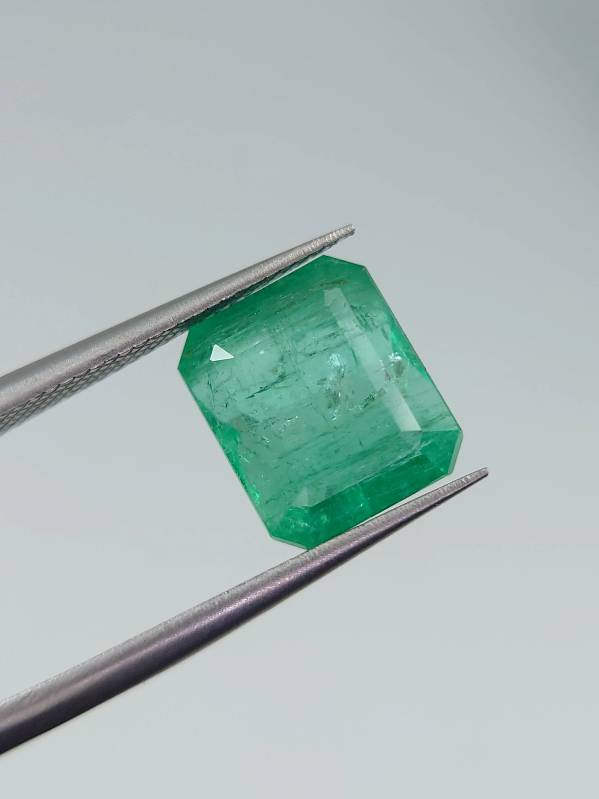 5.14ct Natural Emerald From Panjshir Valley Afghanistan — view 4
