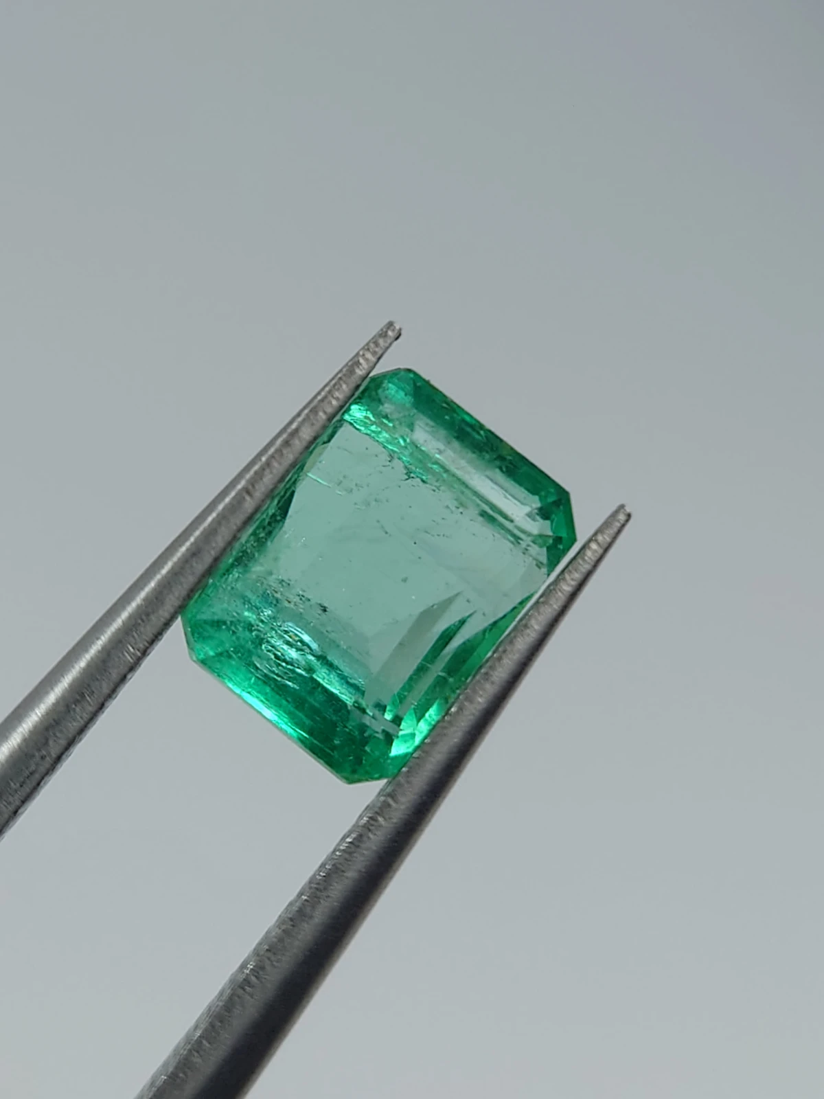 1.59ct Natural Emerald From Panjshir Valley Afghanistan — view 2