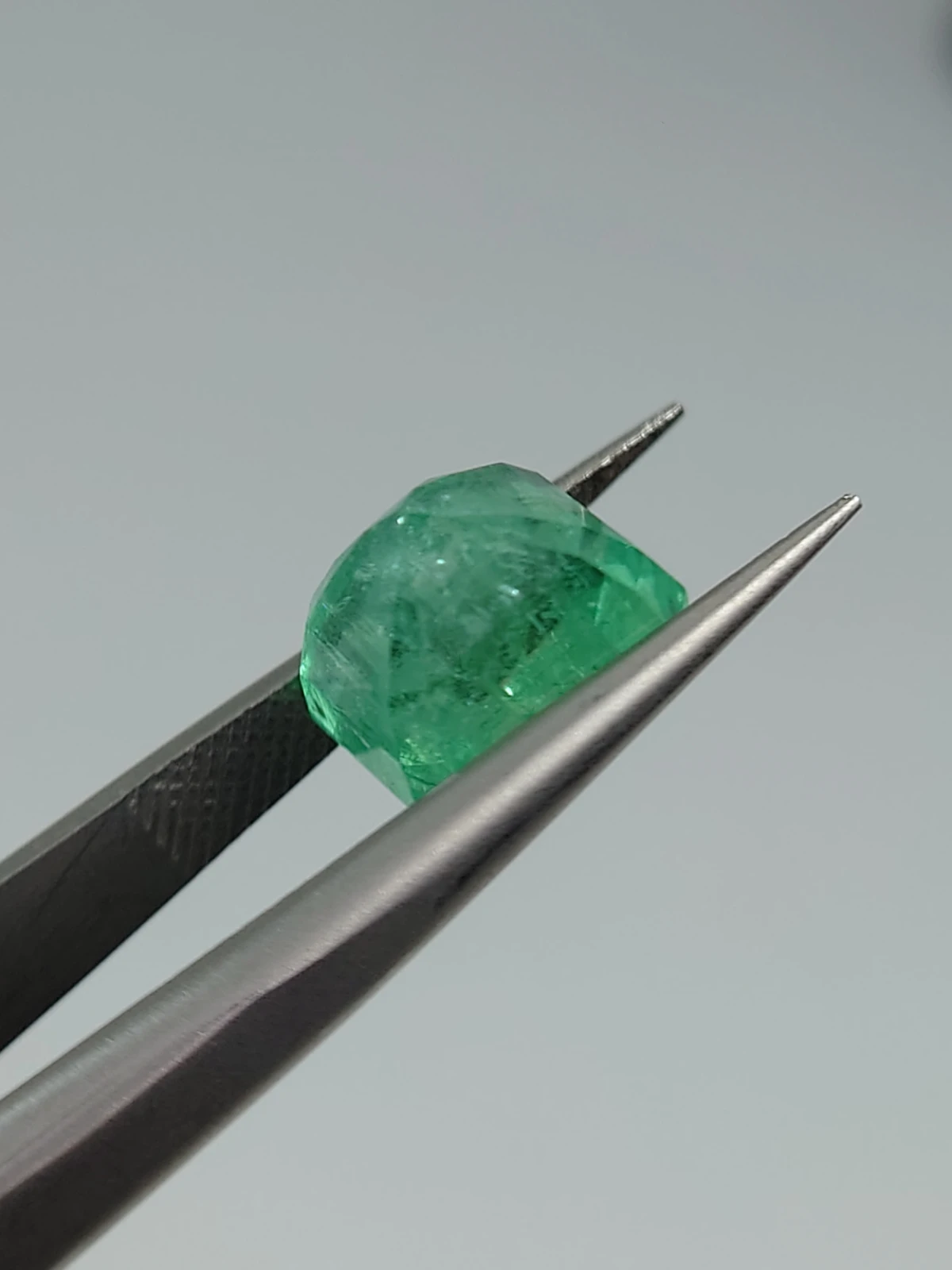 4.06ct Natural Emerald From Panjshir Valley Afghanistan — view 2