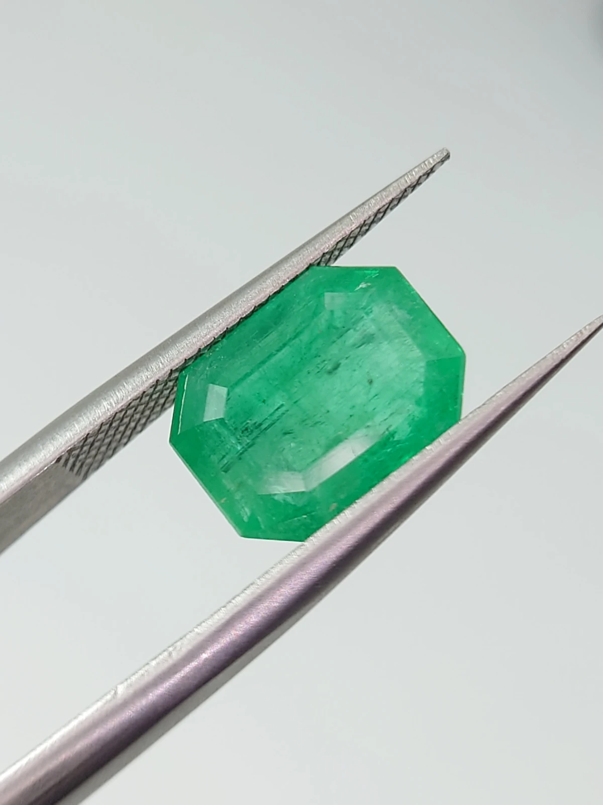 3.79ct Natural Emerald From Panjshir Valley Afghanistan — view 1