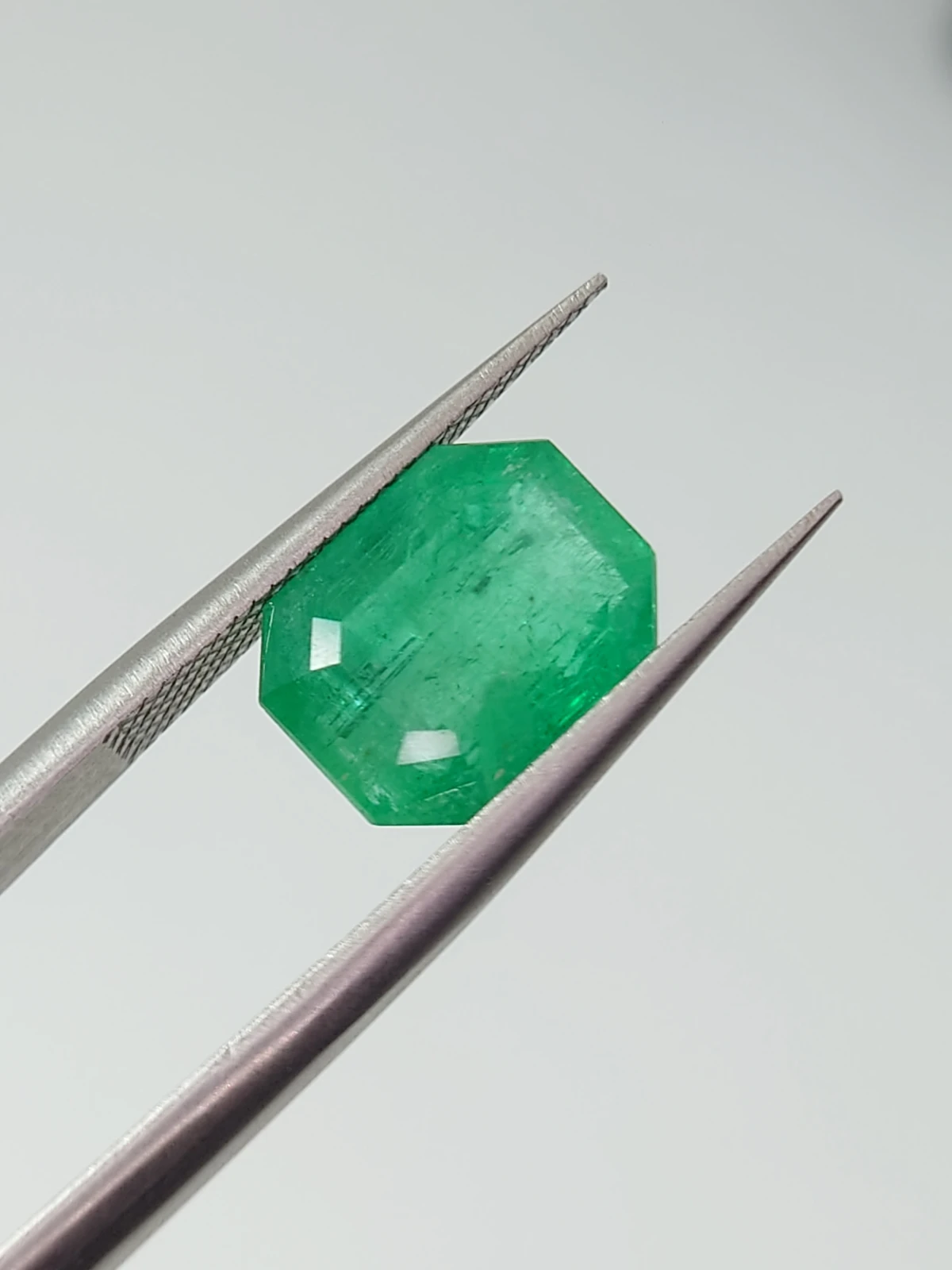 3.79ct Natural Emerald From Panjshir Valley Afghanistan — view 4