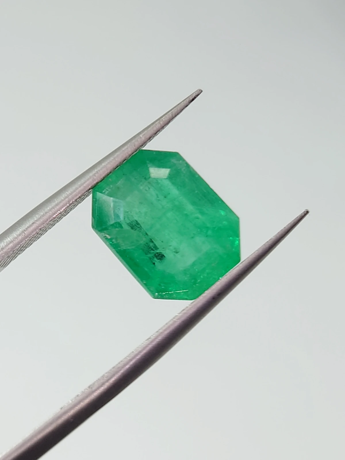 3.79ct Natural Emerald From Panjshir Valley Afghanistan — view 6