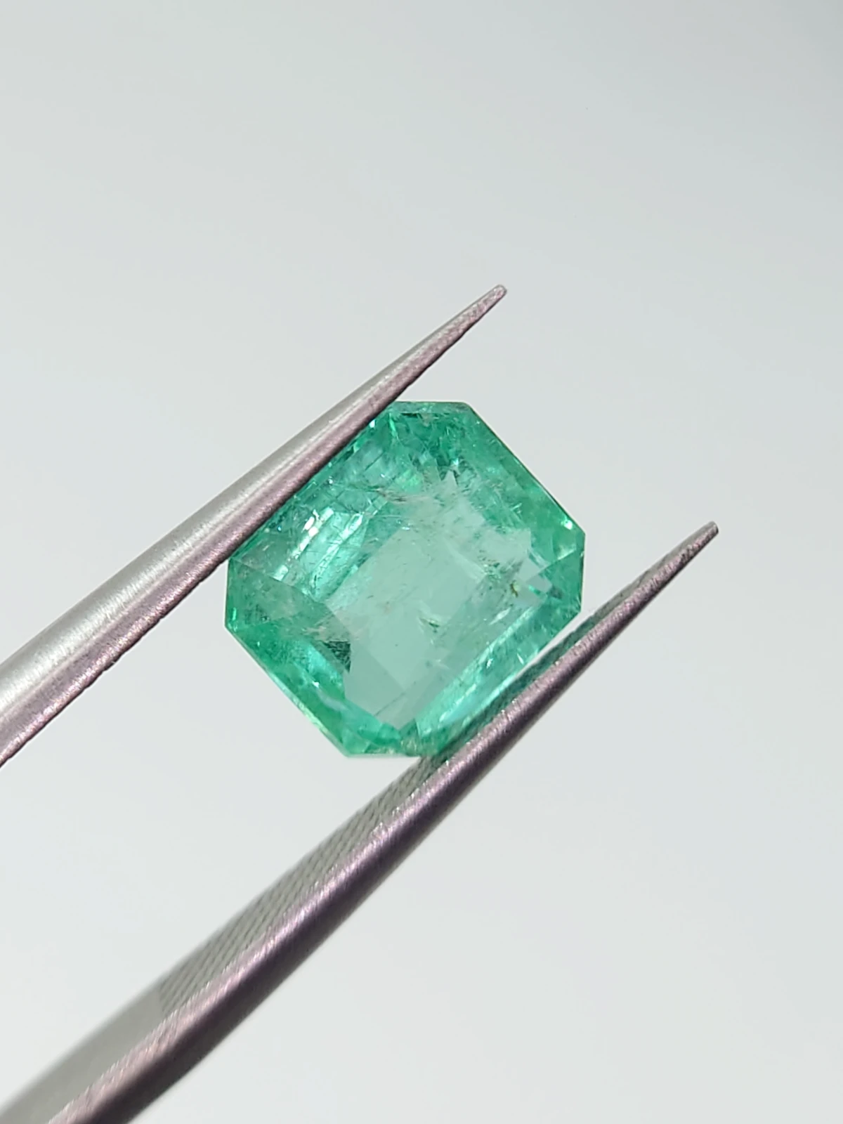 2.46ct Natural Emerald From Panjshir Valley Afghanistan — view 7