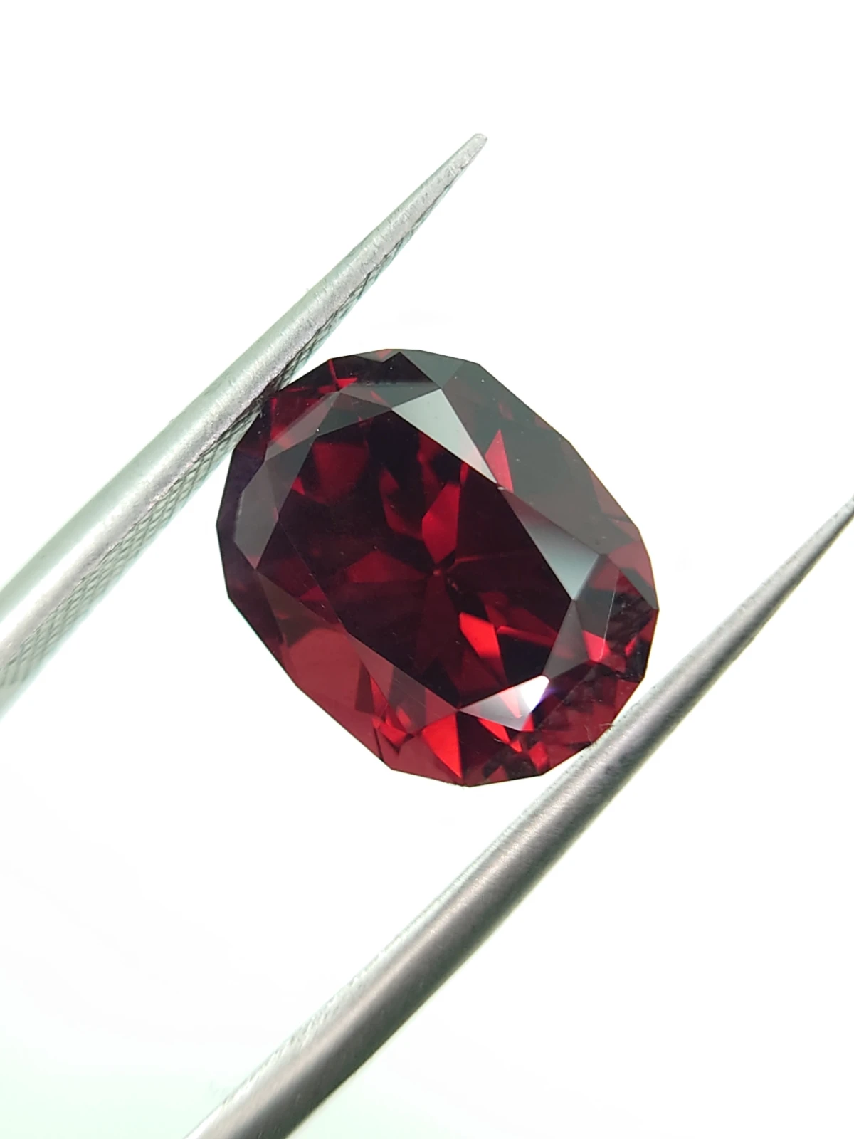 6.55ct Natural Malaya Garnet in Fancy Cut From Tanzania — view 7