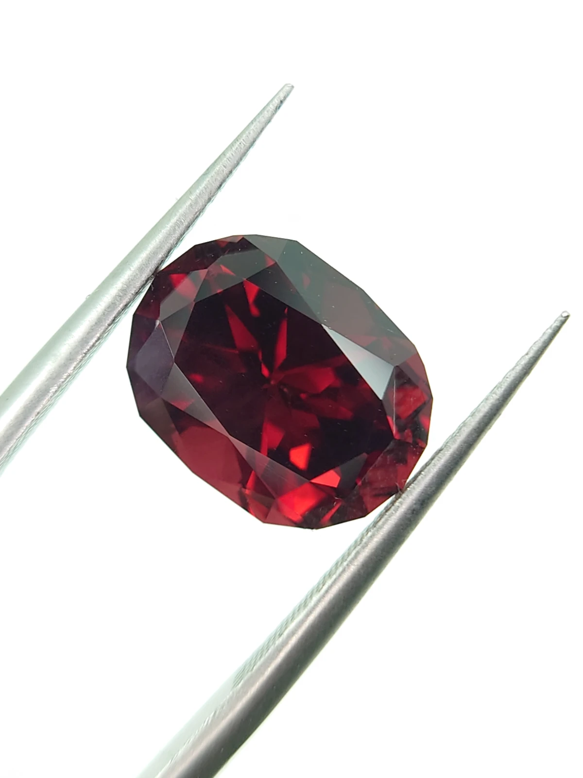 6.55ct Natural Malaya Garnet in Fancy Cut From Tanzania — view 8