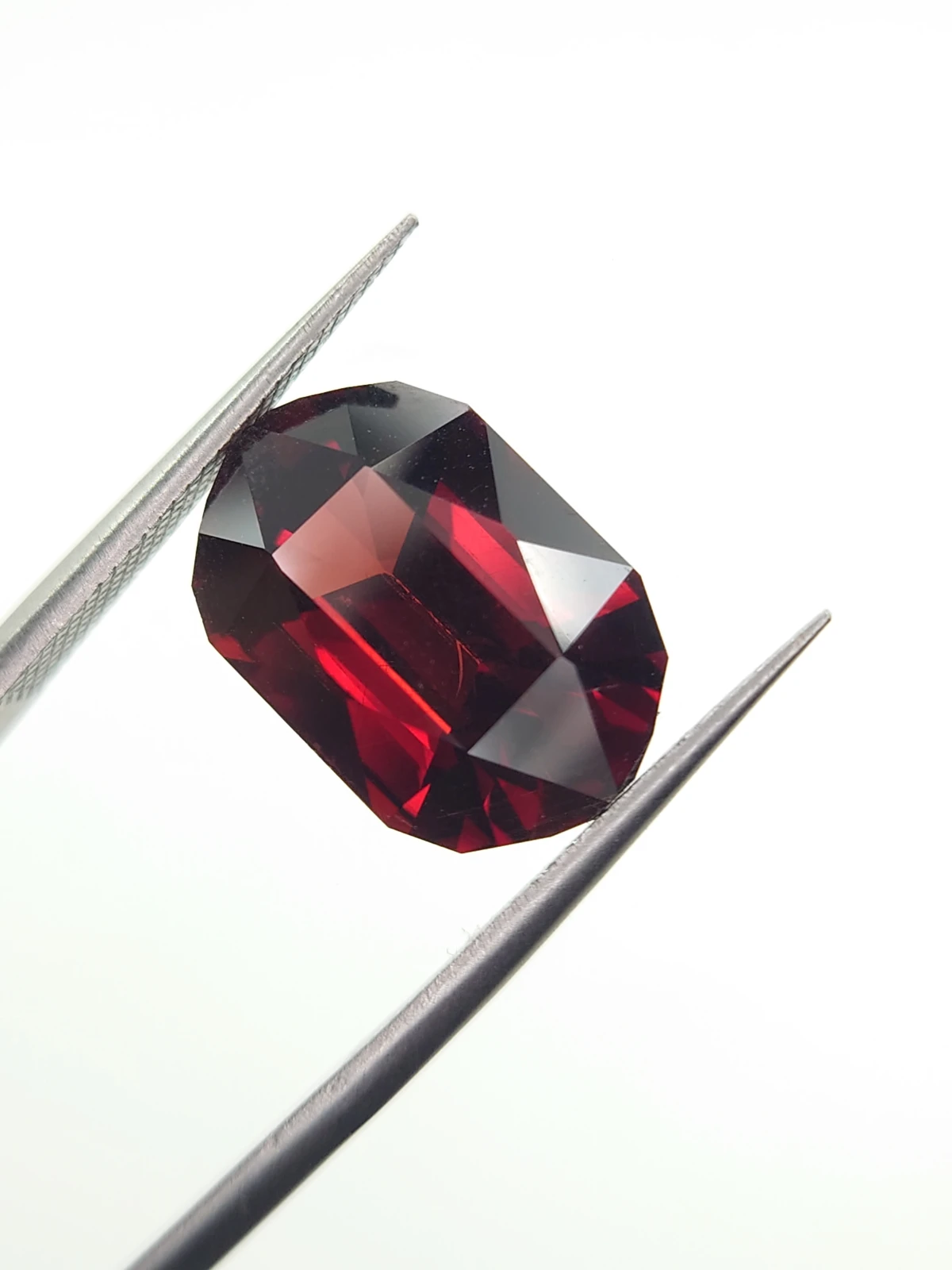 8.1ct Natural Malaya Garnet Fancy Cut Loose Gemstone From Tanzania — view 3
