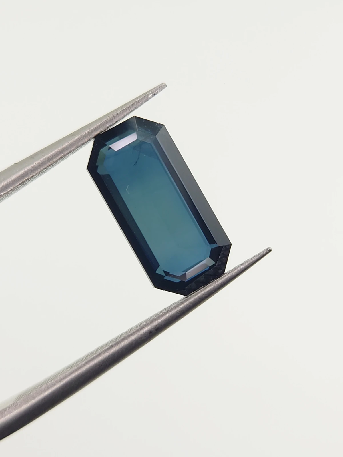 2.6ct Natural Blue Sapphire Emerald Cut Loose Gemstone From Nigeria — view 6