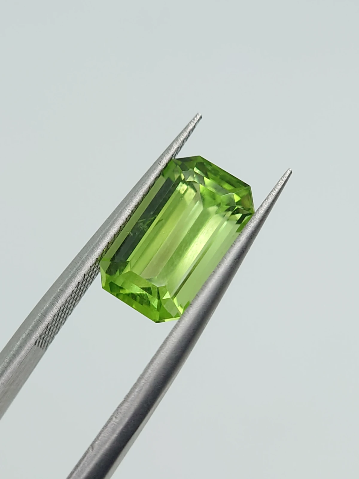 3.20ct Natural Peridot Emerald Cut Loose Gemstone From Pakistan — view 7