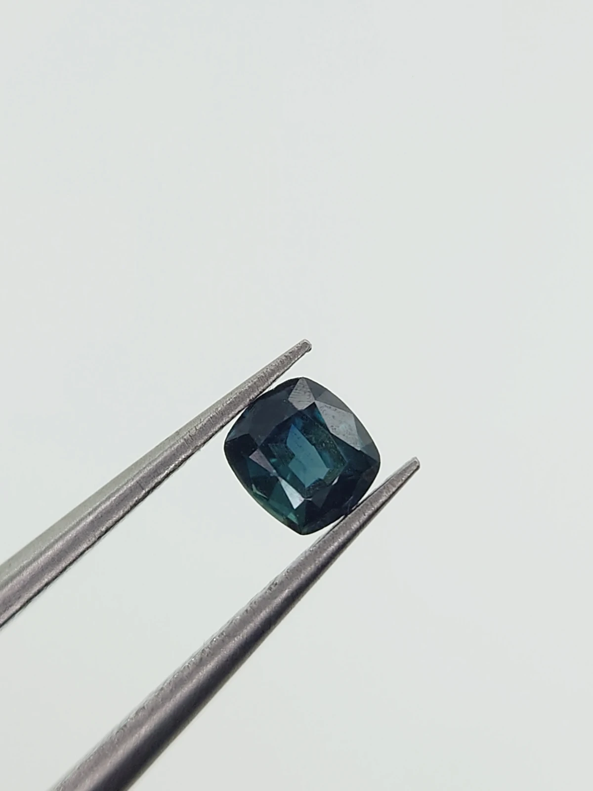 0.32ct Natural Bicolor Sapphire Square Cut Loose Gemstone From Nigeria — view 2