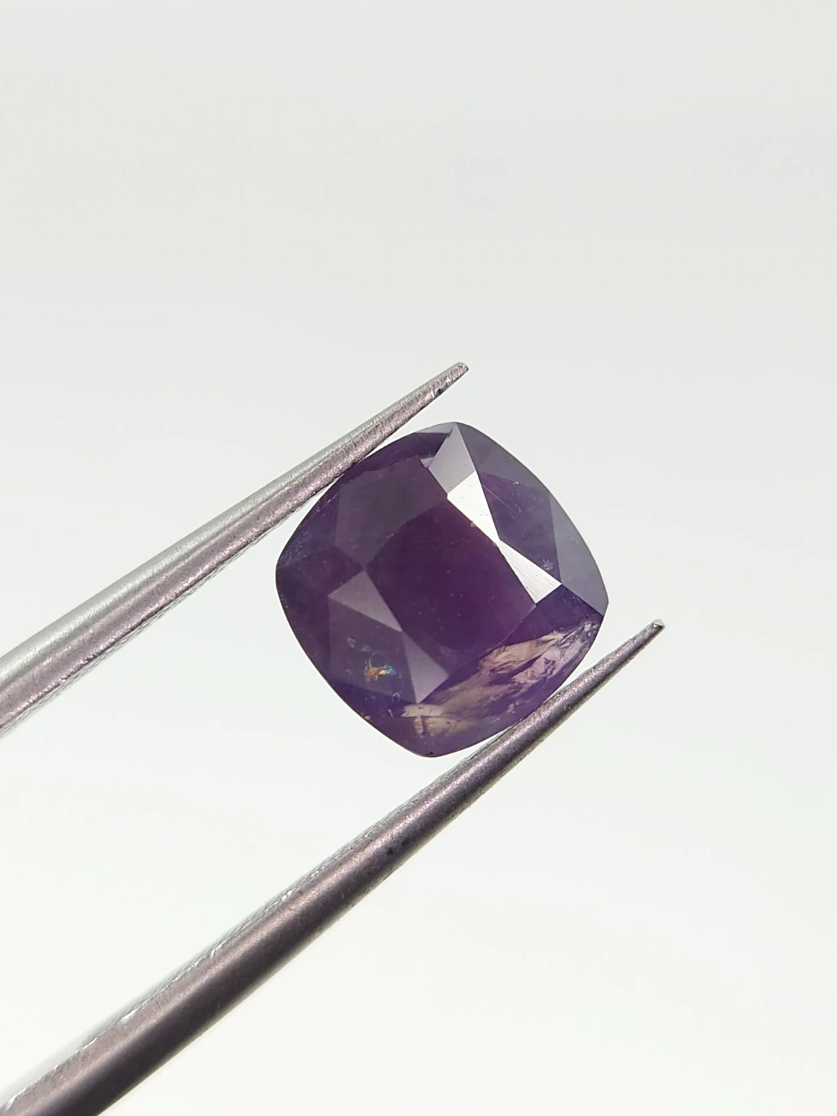 2.74 ct Natural Sapphire Cushion Cut Loose Gemstone From Nigeria — view 5