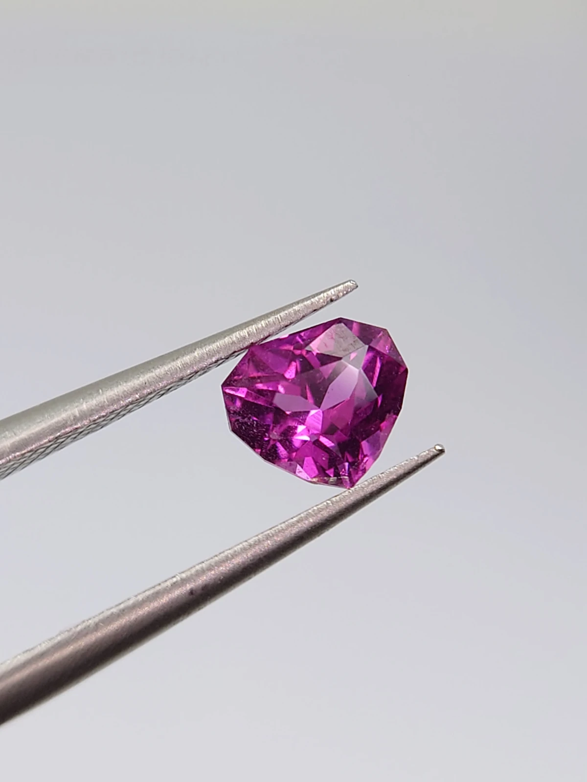 0.87ct Natural Heart Cut Malaya Garnet Loose Gemstone From Malawi — view 6