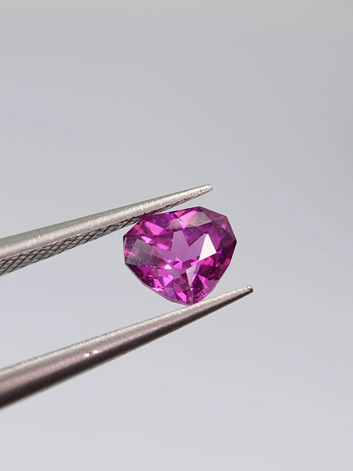 0.87ct Natural Heart Cut Malaya Garnet Loose Gemstone From Malawi — view 7
