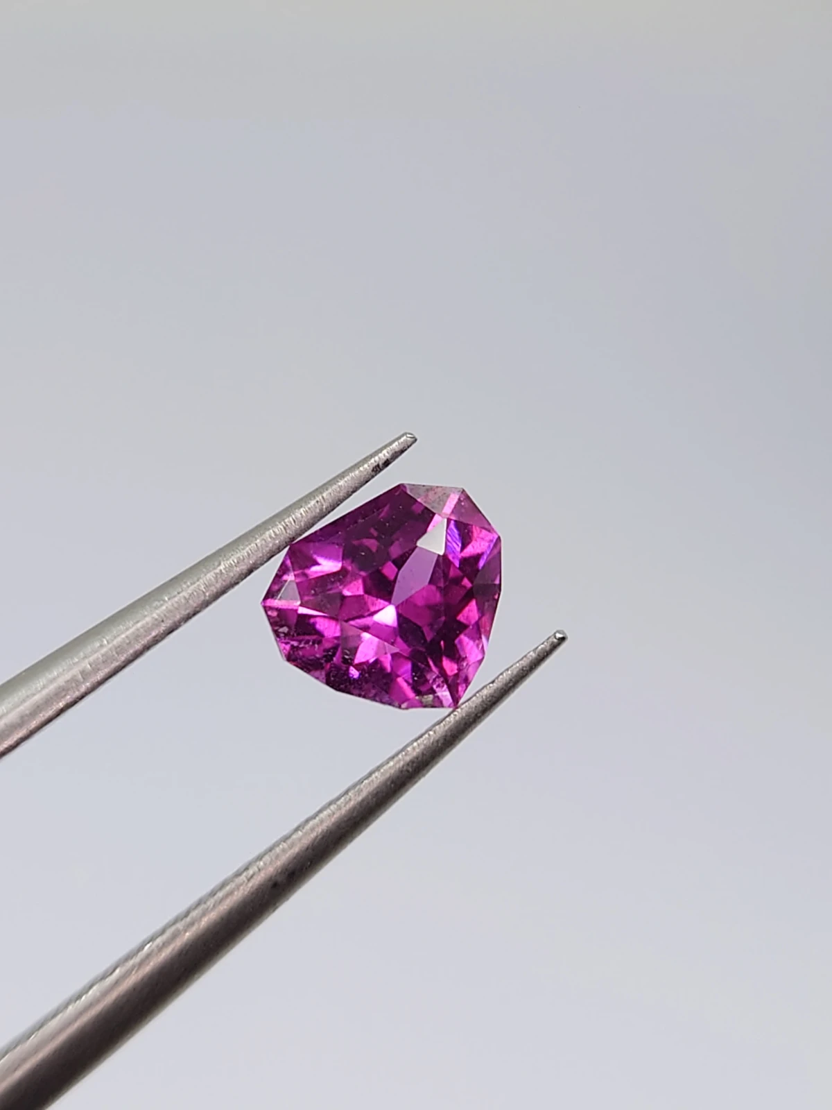 0.87ct Natural Heart Cut Malaya Garnet Loose Gemstone From Malawi — view 8