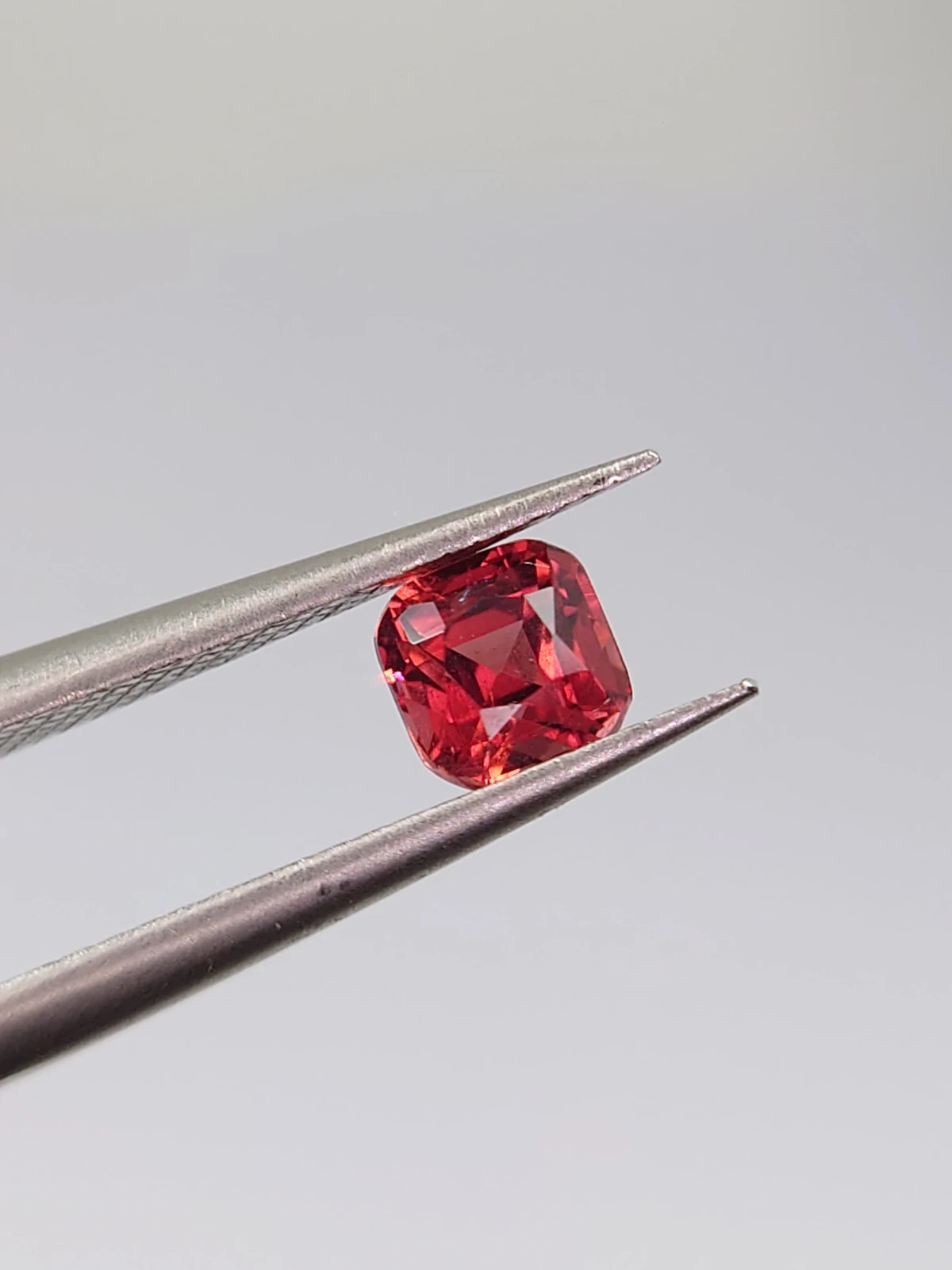0.59ct Natural Umbalite Garnet Square Cut Loose Gemstone From Malawi — view 8