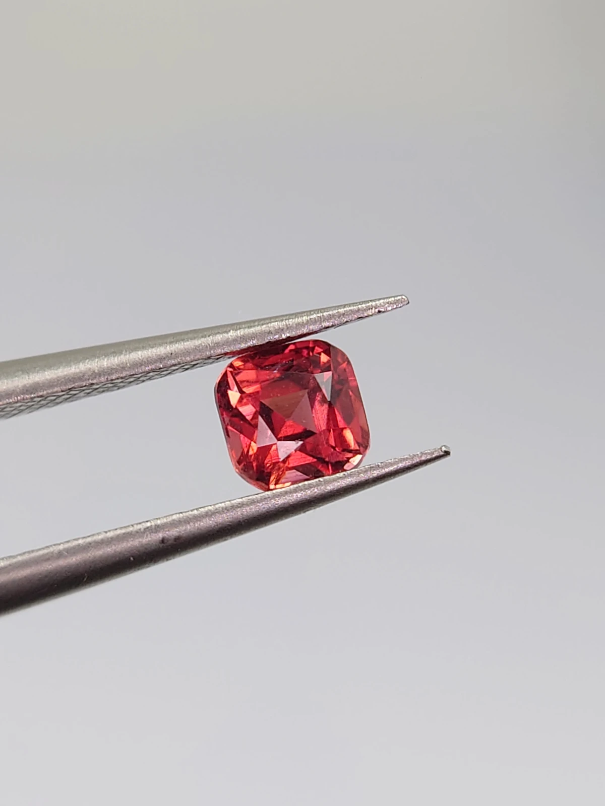 0.59ct Natural Umbalite Garnet Square Cut Loose Gemstone From Malawi — view 9
