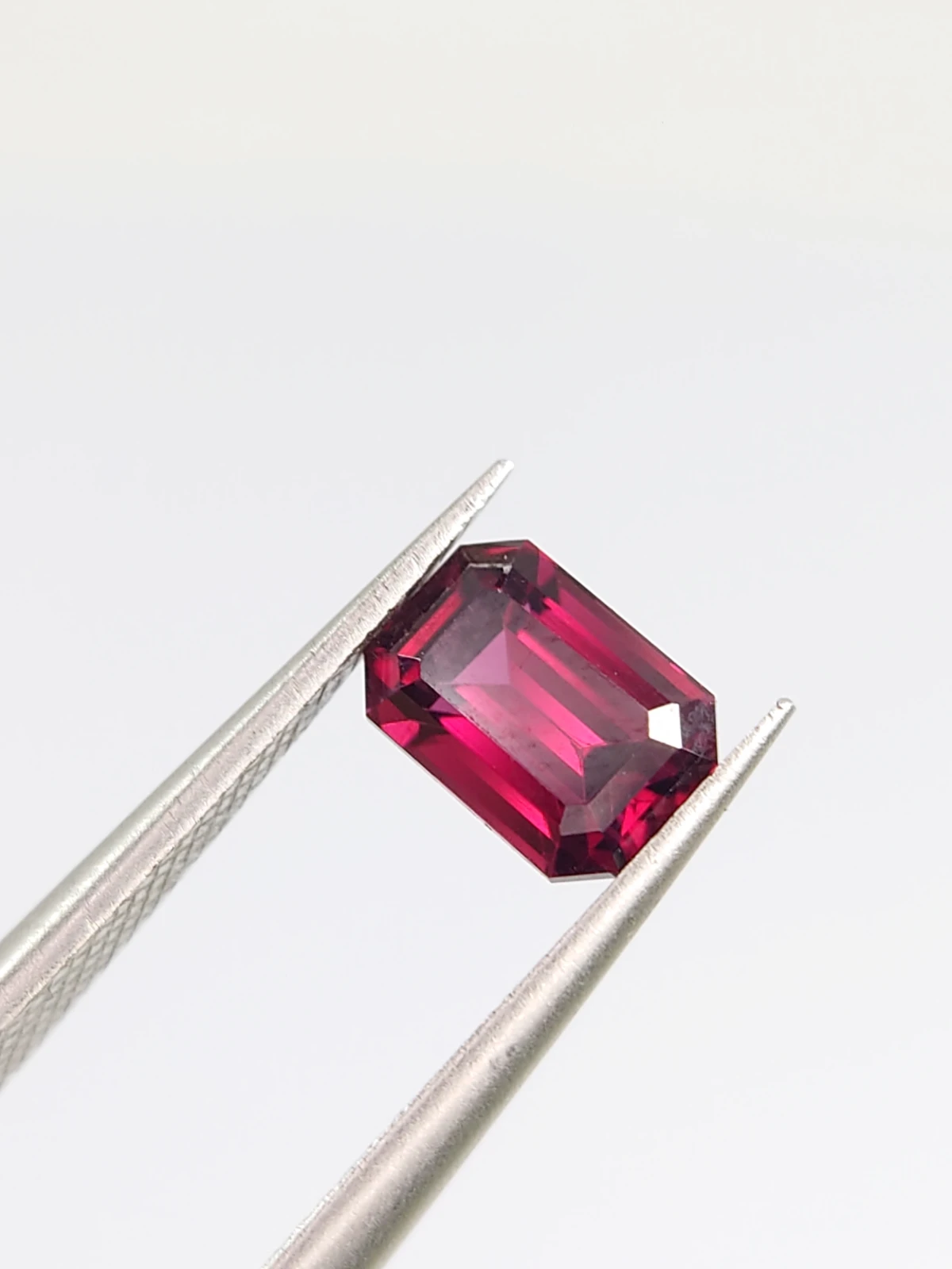 1.39ct Natural Rhodolite Garnet Emerald Cut Loose Gemstone From Tanzania — view 7