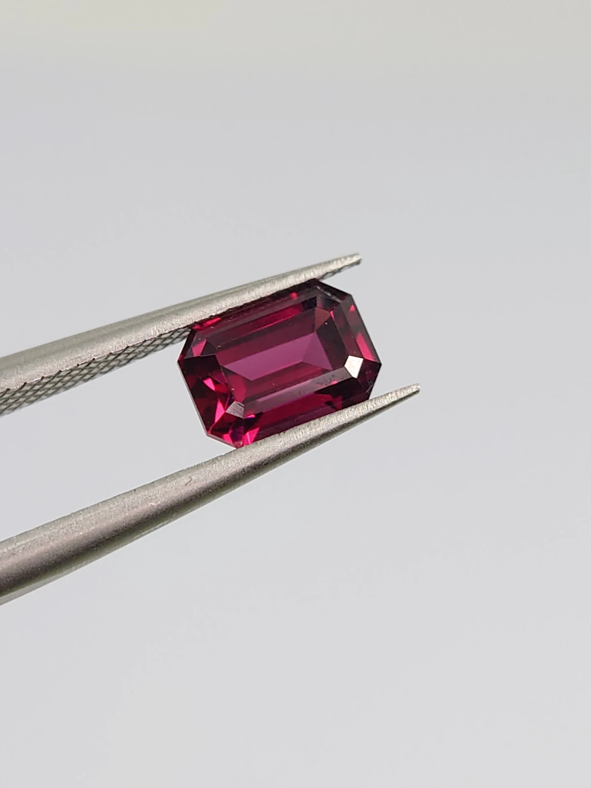 1.39ct Natural Rhodolite Garnet Emerald Cut Loose Gemstone From Tanzania — view 9