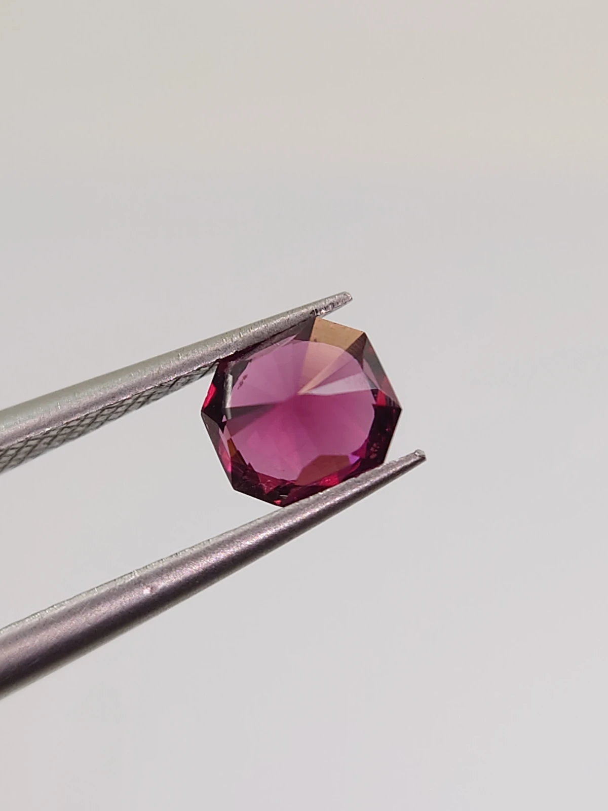0.93ct Natural Rhodolite Garnet Fancy Cut Loose Gemstone From Tanzania — view 4