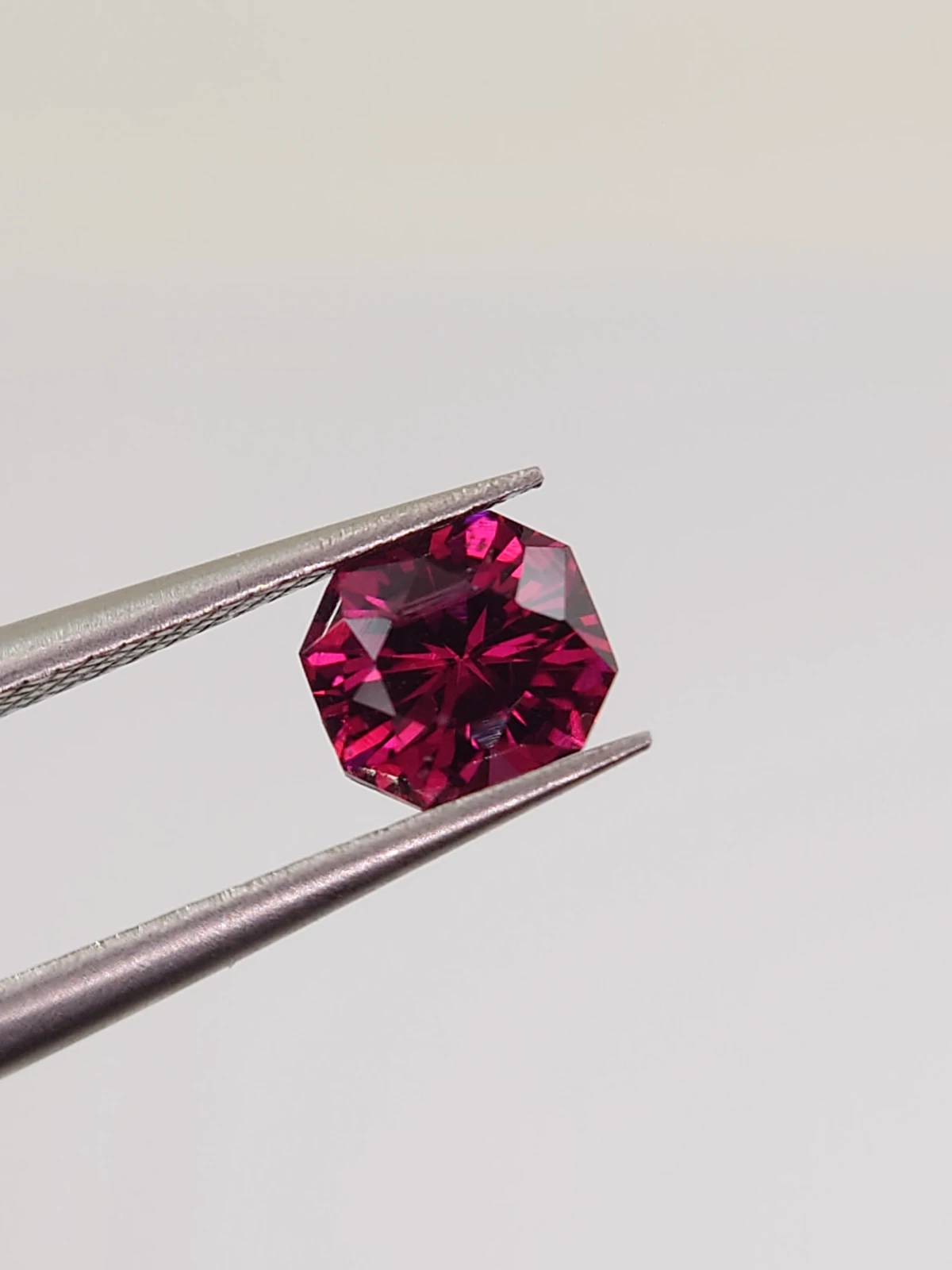0.93ct Natural Rhodolite Garnet Fancy Cut Loose Gemstone From Tanzania — view 5