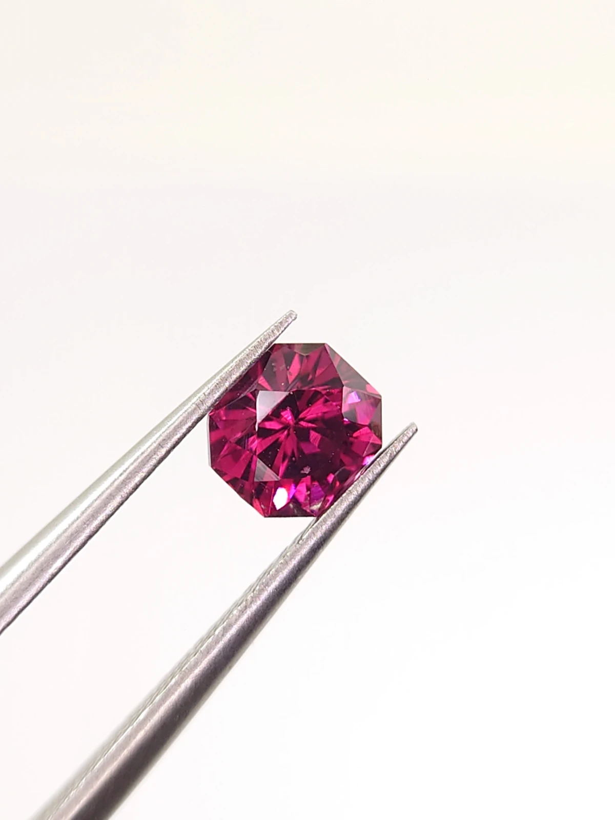0.93ct Natural Rhodolite Garnet Fancy Cut Loose Gemstone From Tanzania — view 6