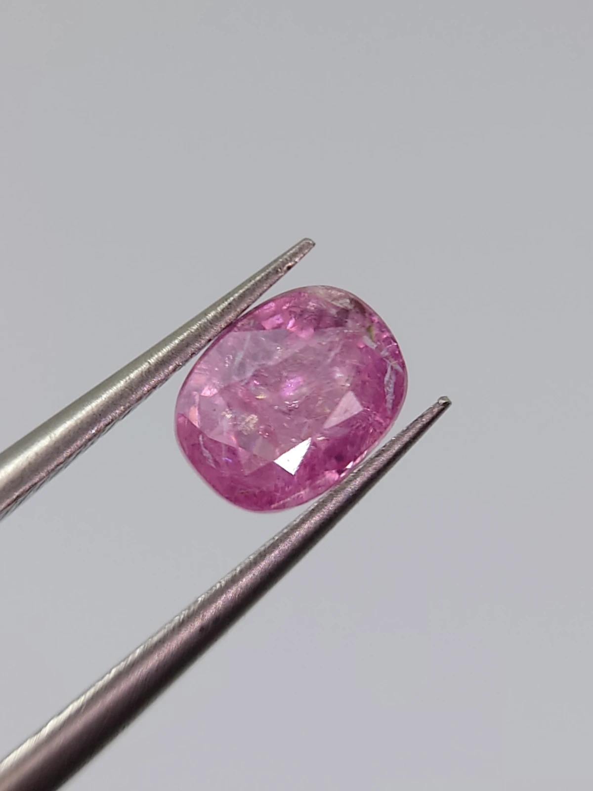 0.9ct Natural Vivid Pink Spinel Loose Gemstone From Tajisktan — view 4