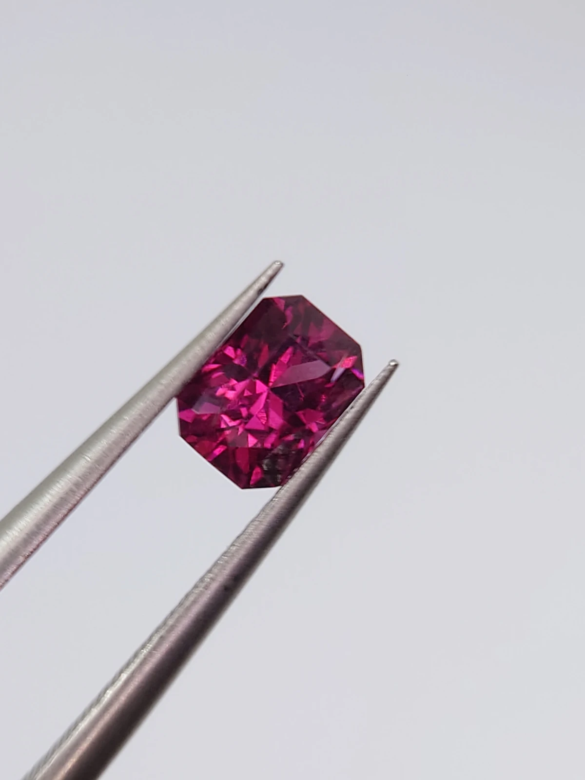 0.88ct Natural Umbalite Garnet Cushion Cut Loose Gemstone From Malawi — view 6