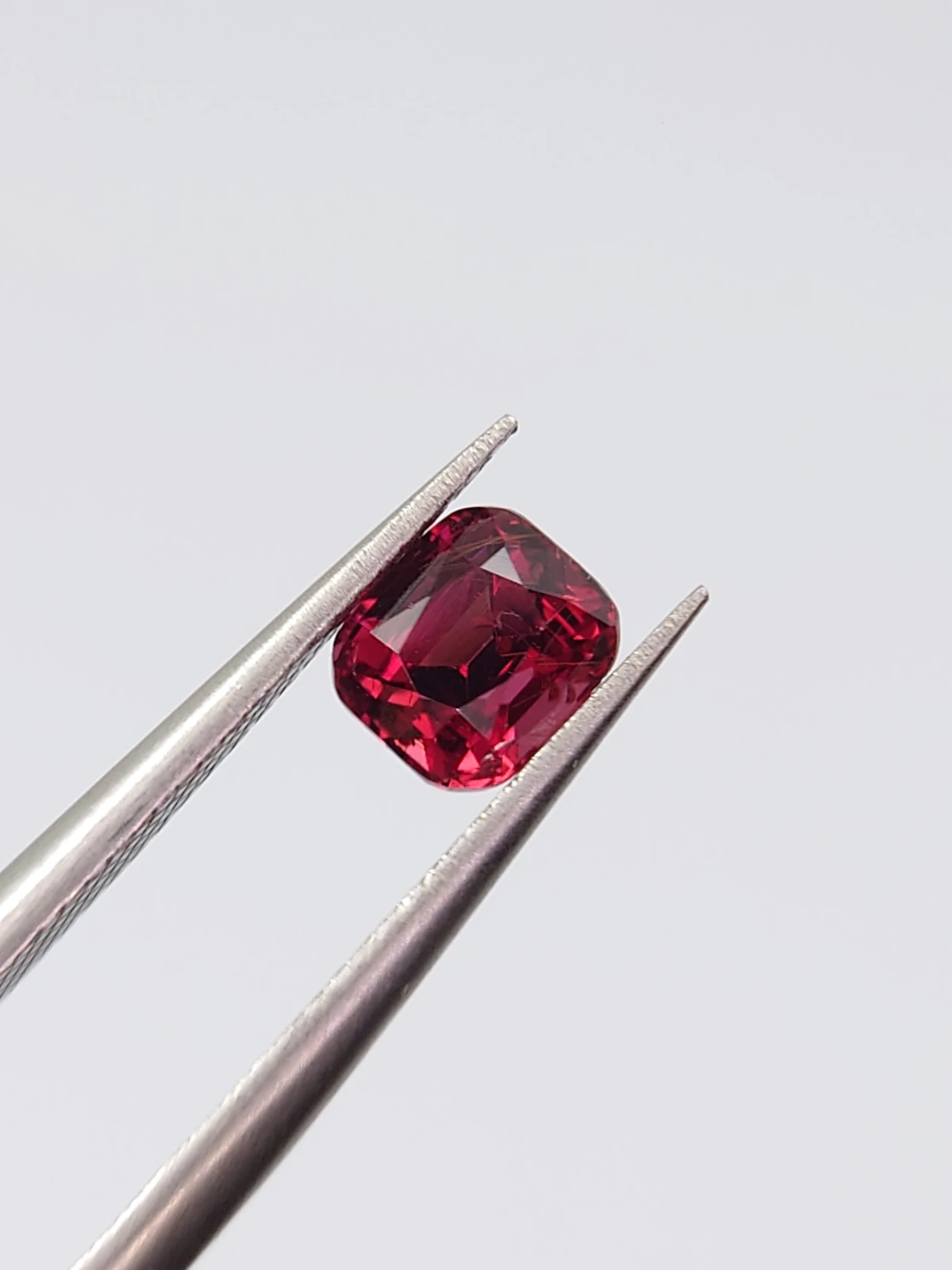 0.88ct Natural Umbalite Granet Cushion Cut Loose Gemstone From Malawi — view 5