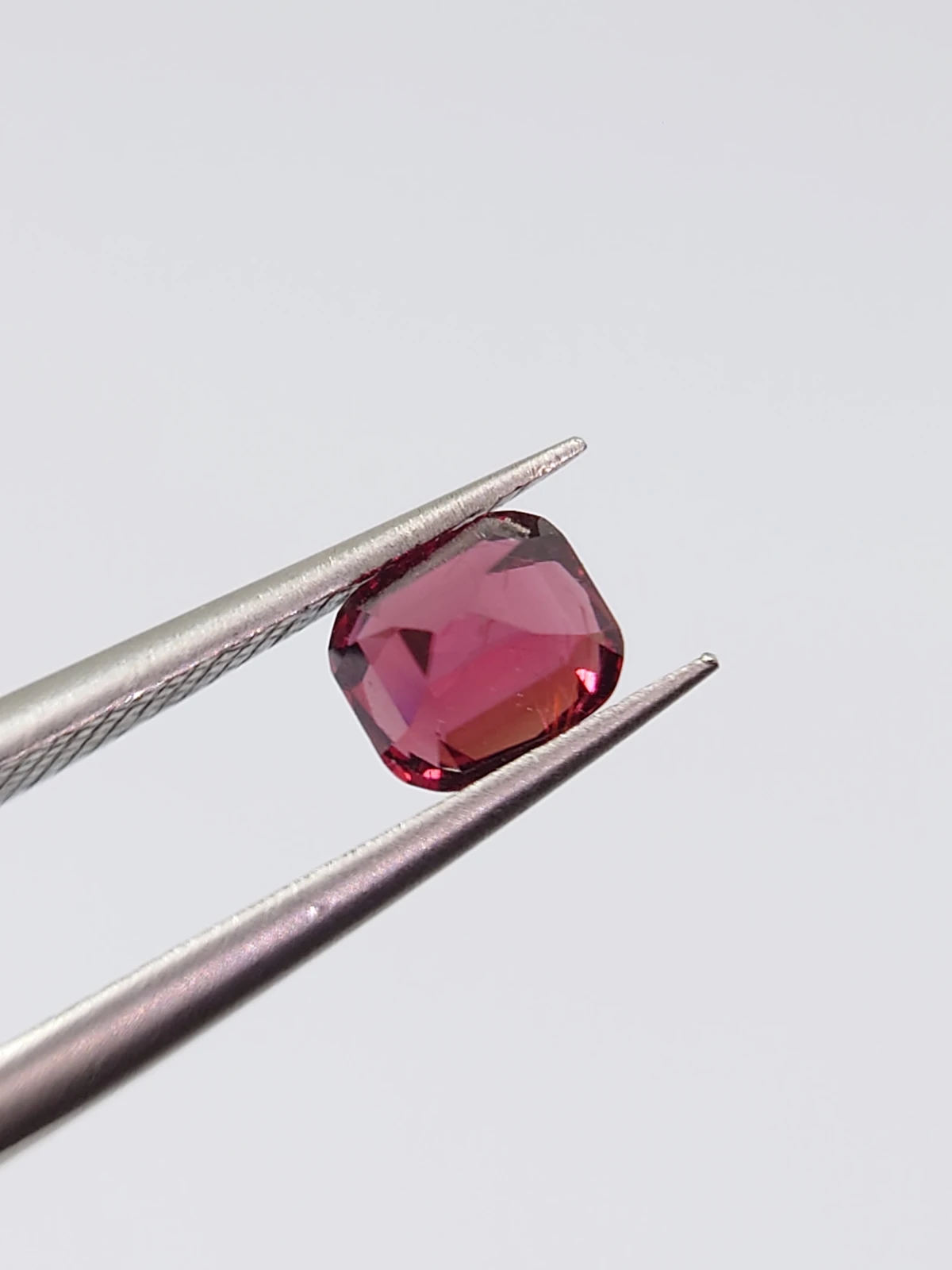 0.88ct Natural Umbalite Granet Cushion Cut Loose Gemstone From Malawi — view 6