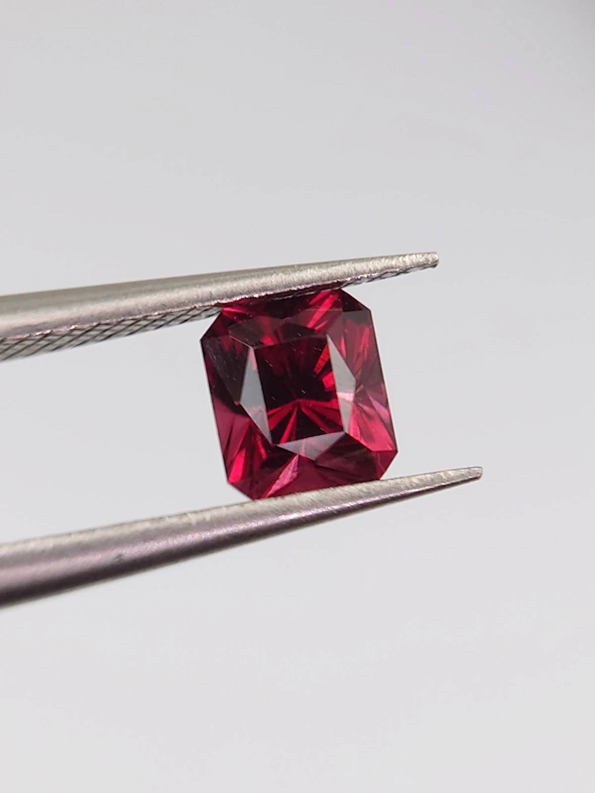 0.93ct Natural Umbalite Garnet Modified Cushion Cut Loose gemstone From Malawi — view 6