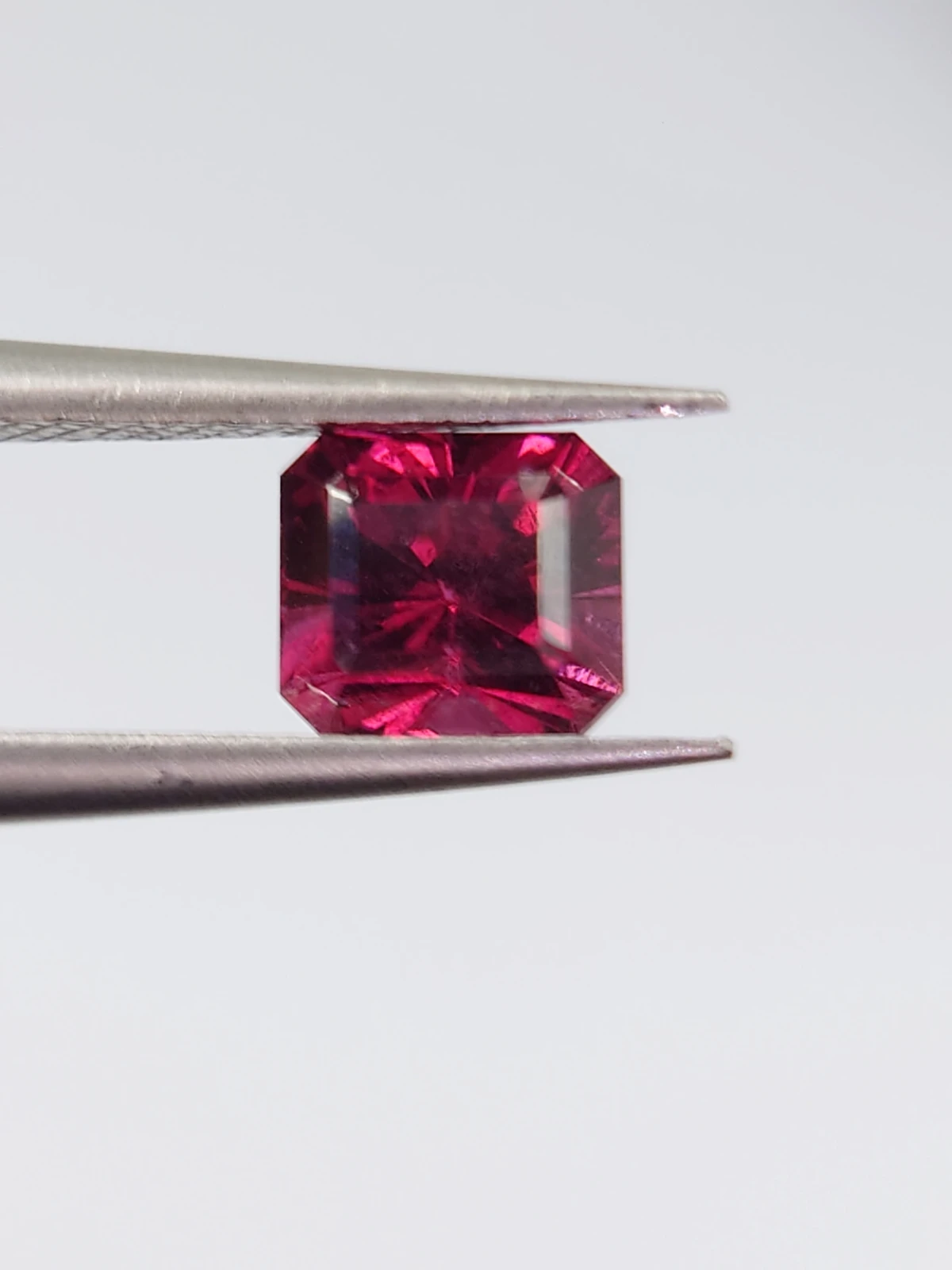 1.05ct Natural Umbalite Garnet Fancy Cut Loose Gemstone From Malawi — view 8