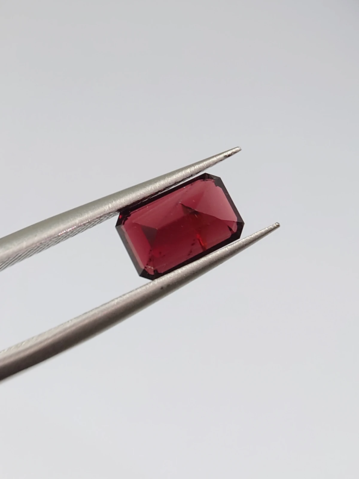 1.73ct Natural Rhodolite Garnet Emerald Cut Loose Gemstone From Tanzania — view 3