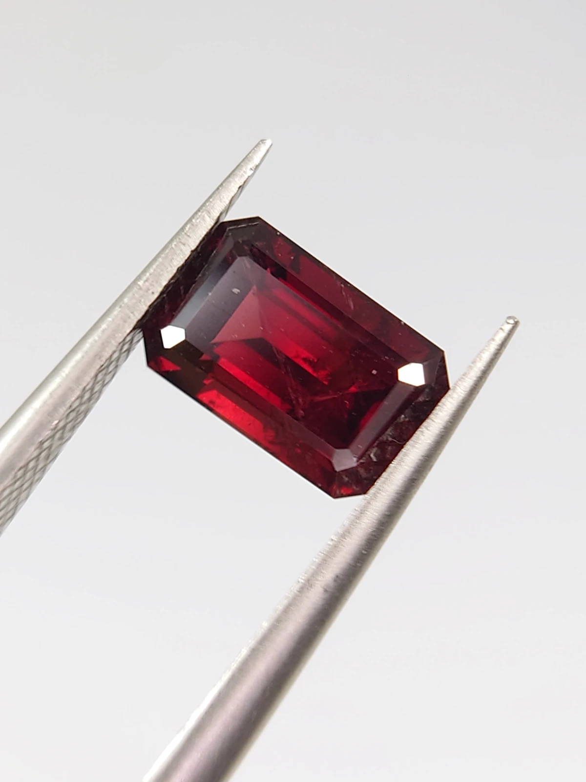 1.73ct Natural Rhodolite Garnet Emerald Cut Loose Gemstone From Tanzania — view 7