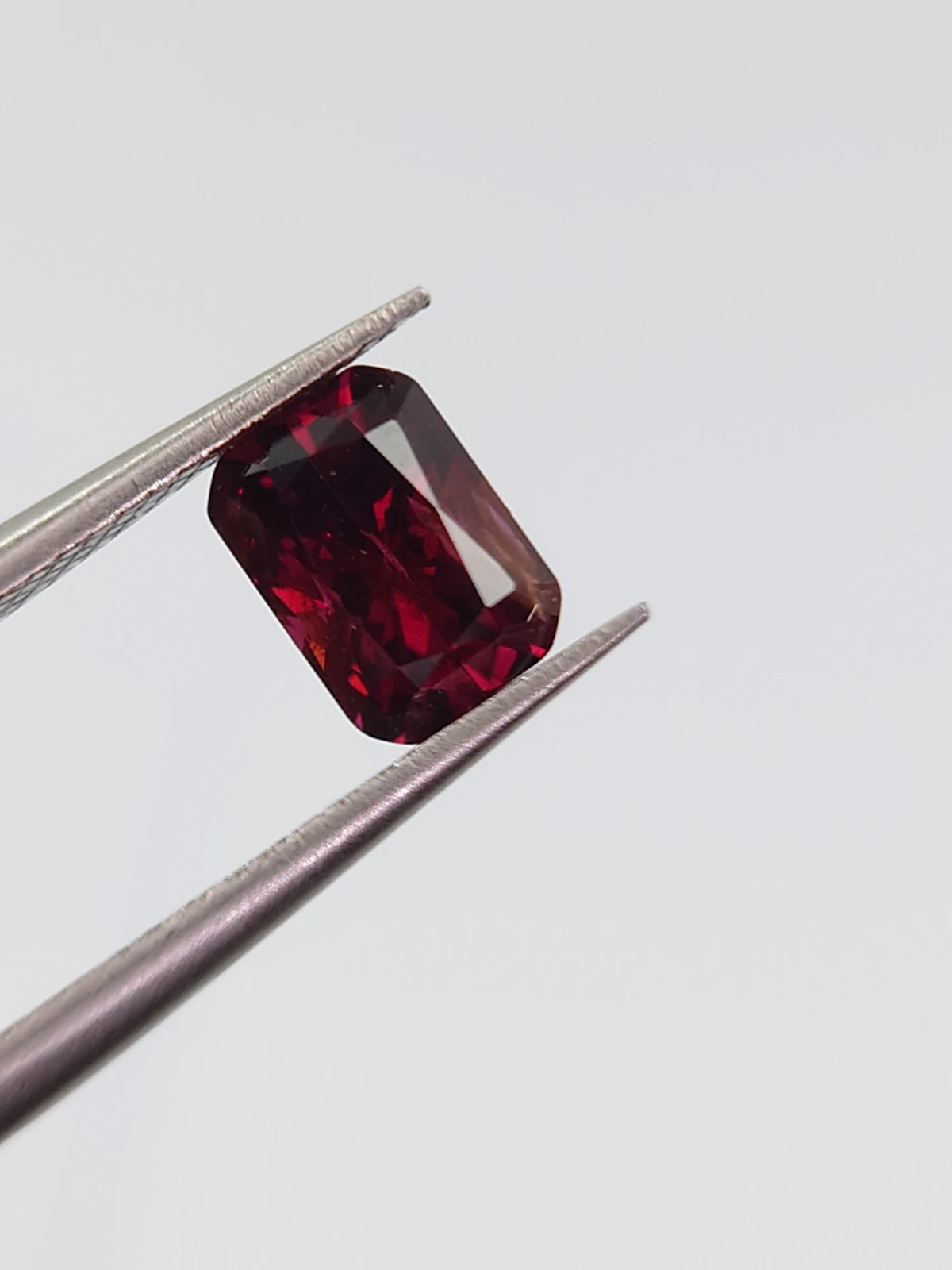 1.06ct Natural Rhodolite Garnet Emerald Cut Loose Gemstone From Tanzania — view 6