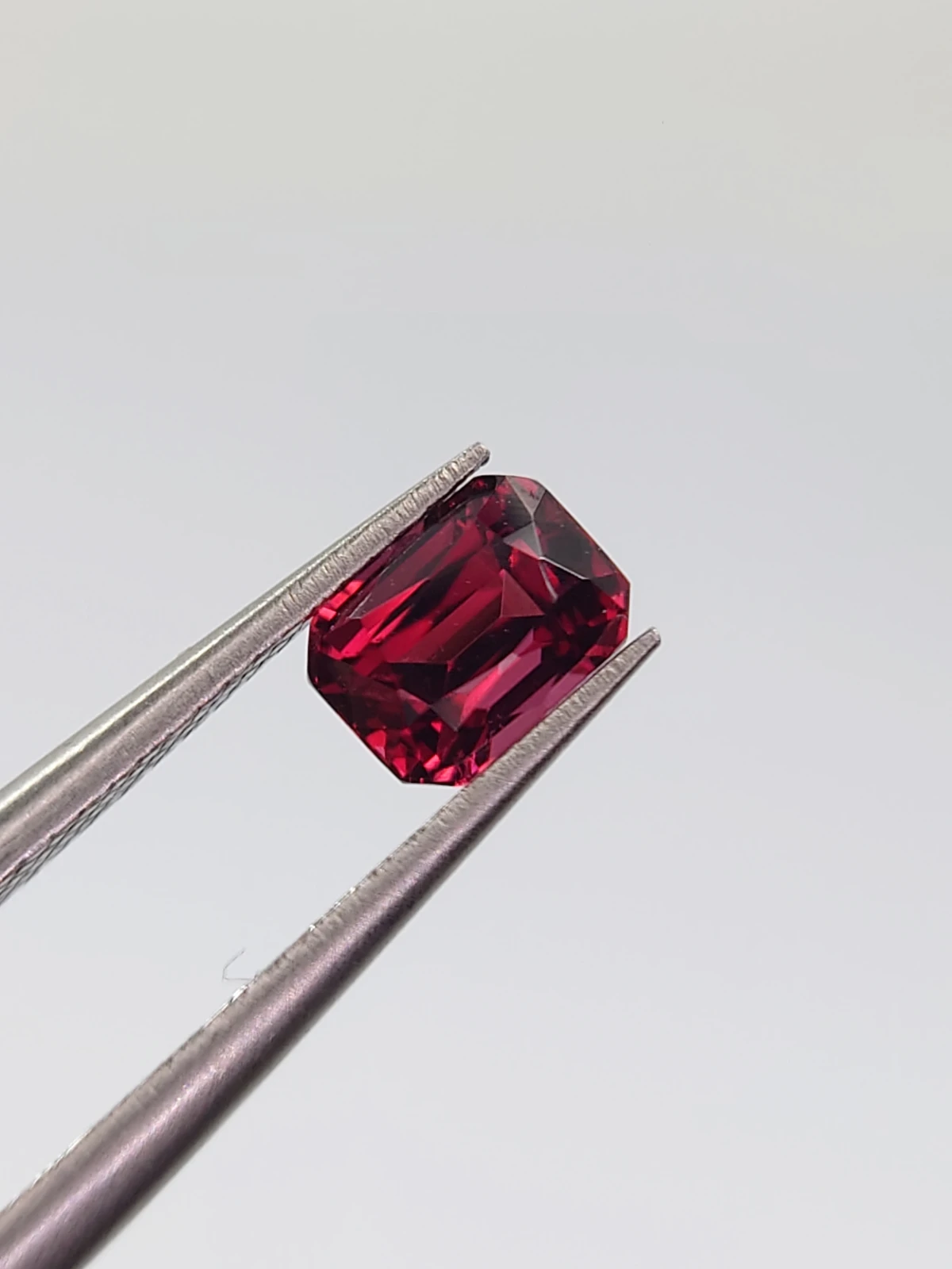 0.71ct Natural Umbalite Garnet Modified Cushion Cut Loose Gemstone From Malawi — view 4
