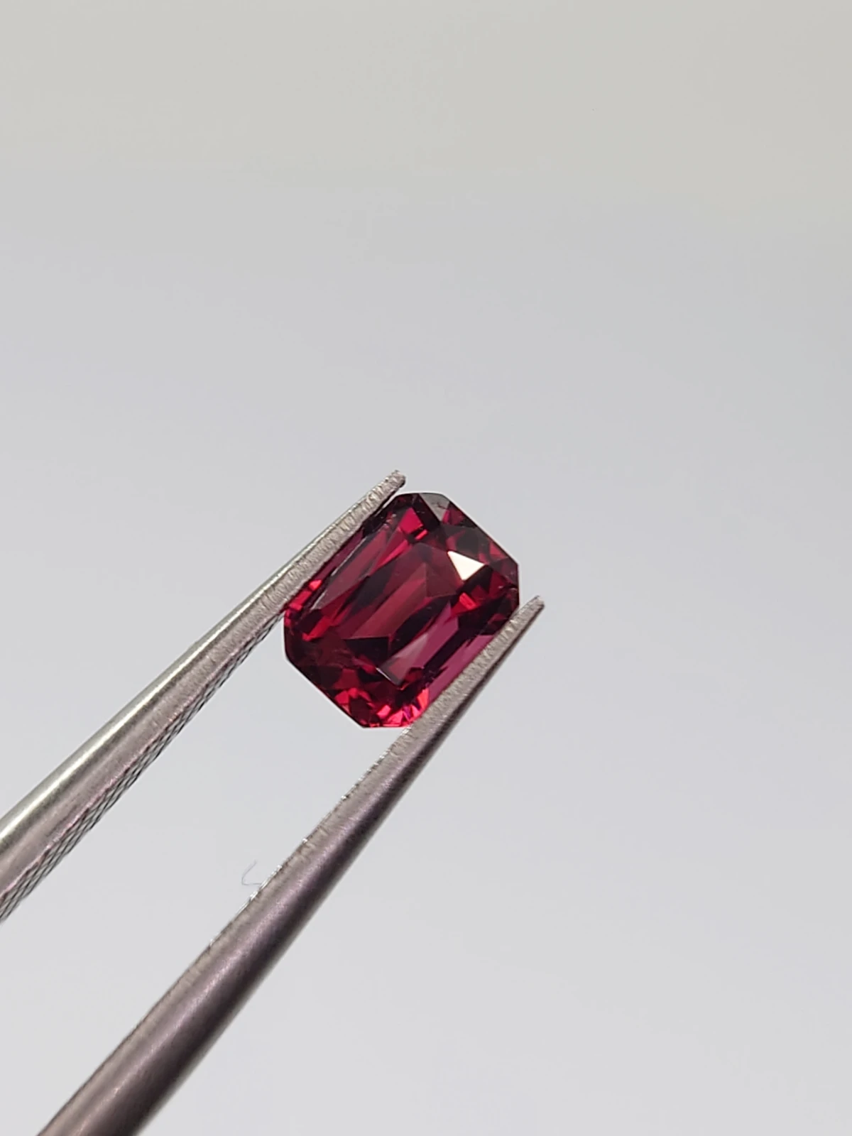 0.71ct Natural Umbalite Garnet Modified Cushion Cut Loose Gemstone From Malawi — view 7