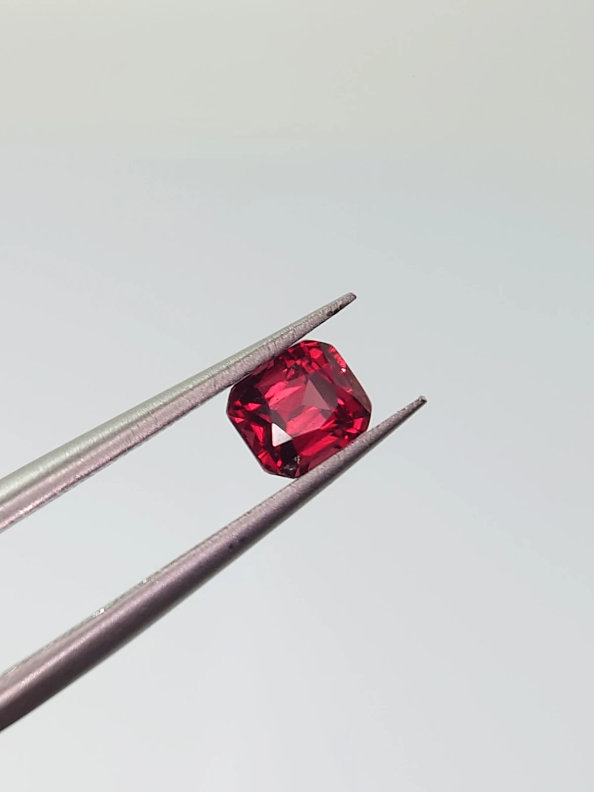 0.65ct Natural Umbalite Garnet Cushion Cut Loose Gemstone From Malawi — view 4