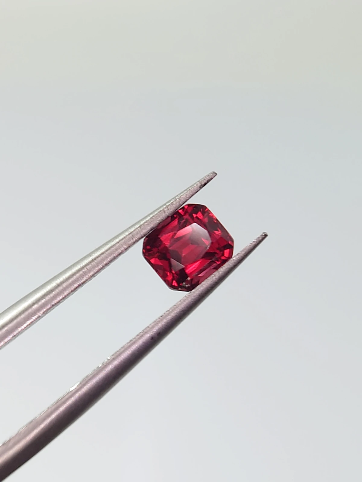 0.65ct Natural Umbalite Garnet Cushion Cut Loose Gemstone From Malawi — view 6