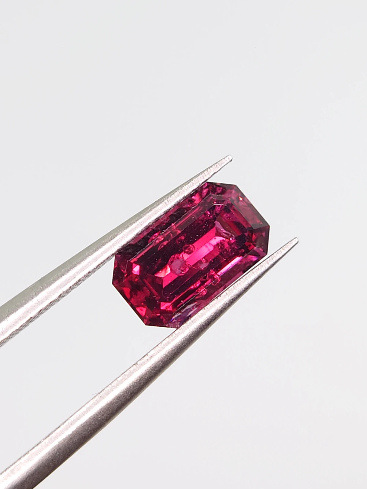 1.90ct Natural Rhodolite Garnet Emerald Cut Loose Gemstone From Tanzania — view 4