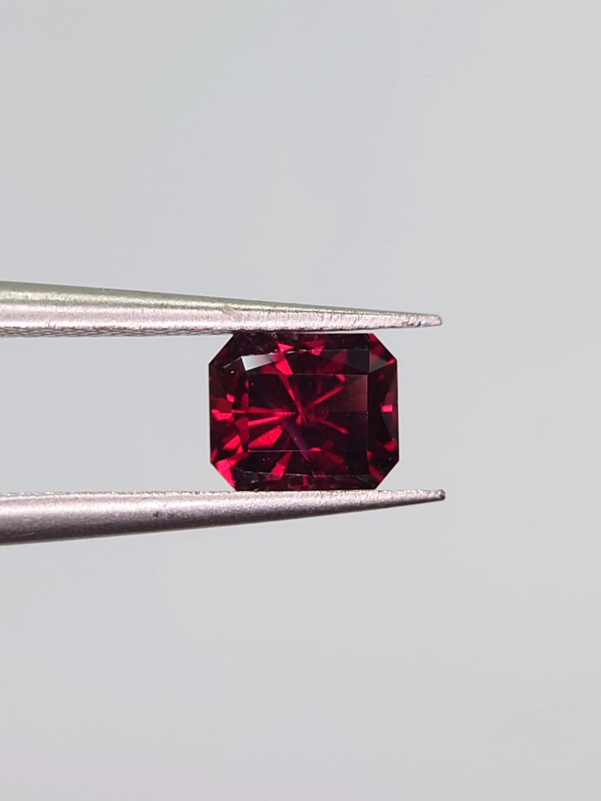 1.12ct Natural Rhodolite Garnet Modified Cushion Cut Loose Gemstone From Tanzania — view 3
