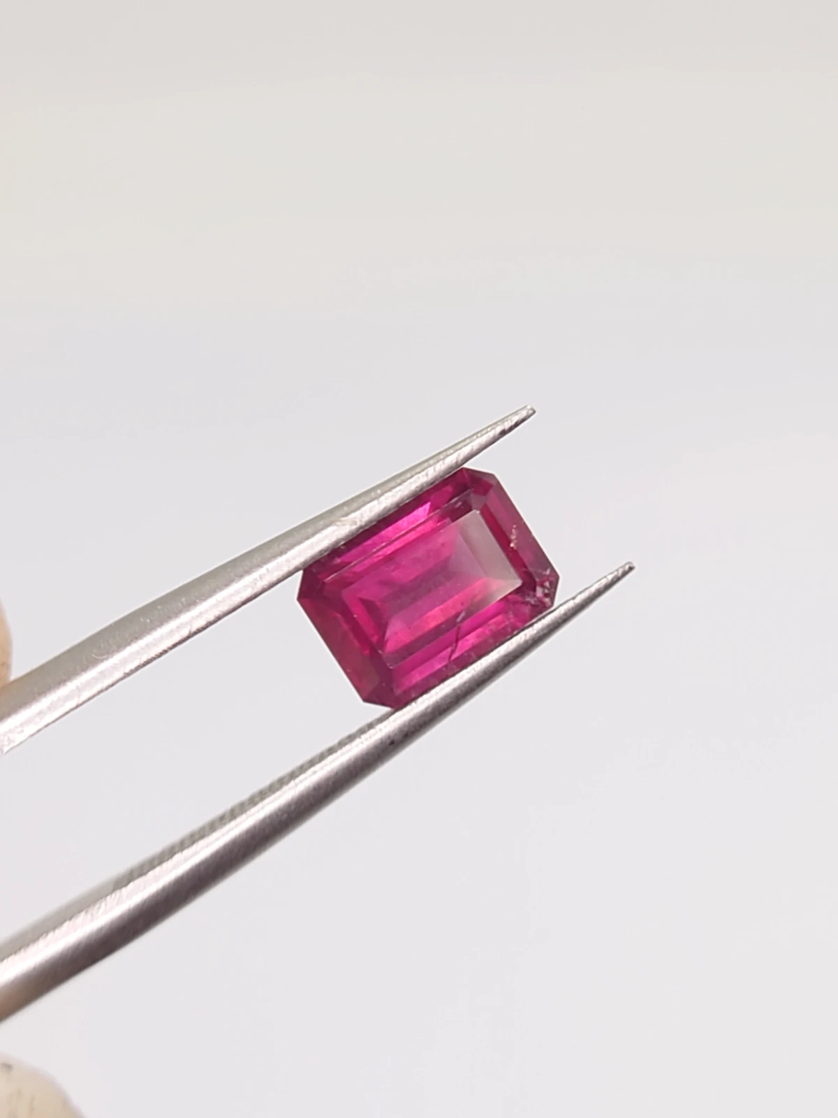 1.35ct Natural Rhodolite Garnet Modified Cushion Cut Loose Gemstone From Tanzania — view 1