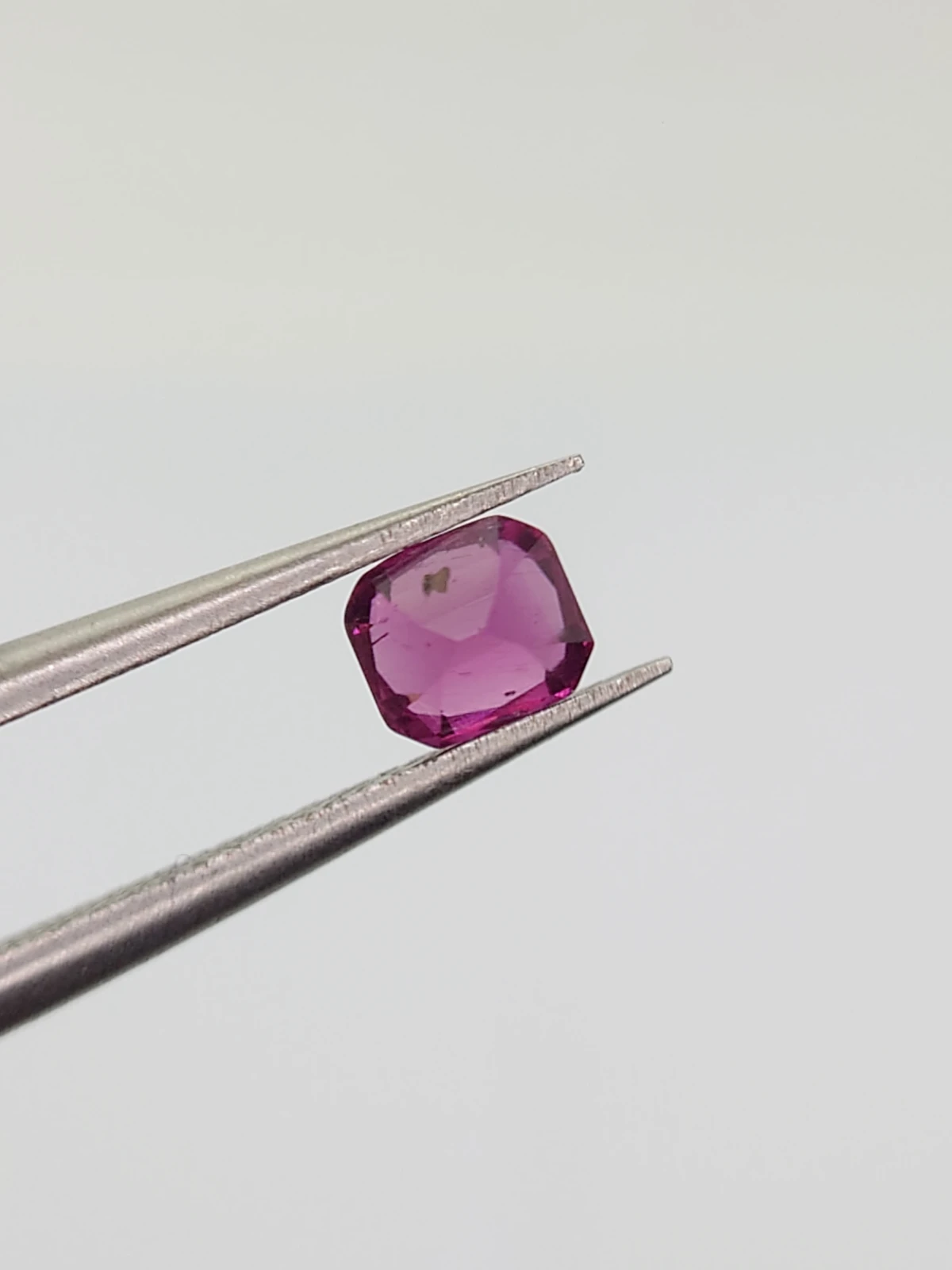0.50ct Umbalite Garnet Cushion Cut Loose Gemstone From Malawi — view 2