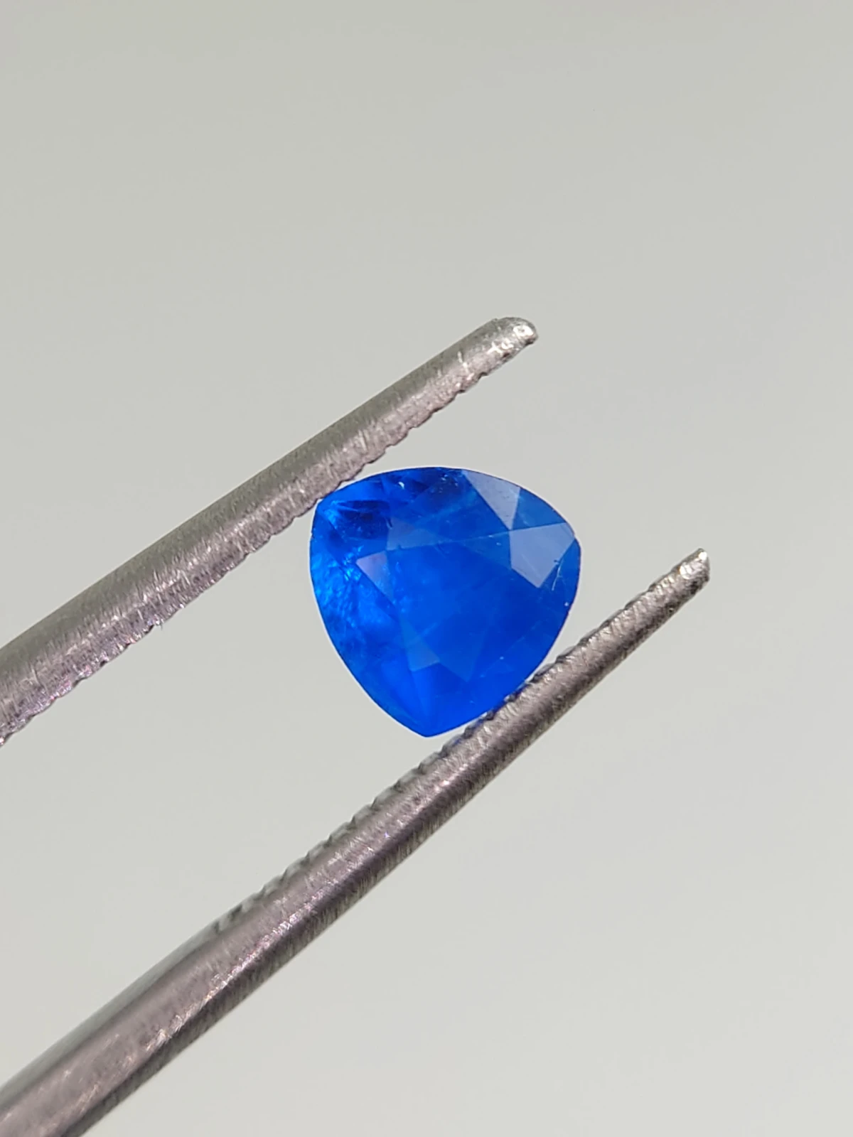 0.60ct Natural Hauyne Trillion Cut Faceted Loose Gemstones from Afghanistan — view 4