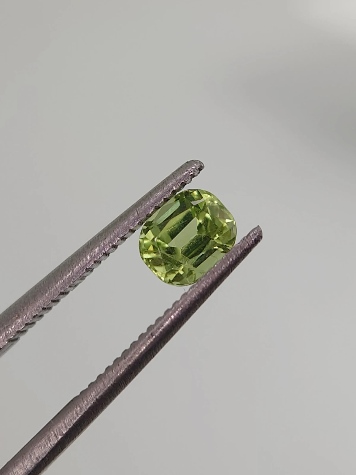 0.55ct Natural Peridot Loose Gemstone From Pakistan — view 4