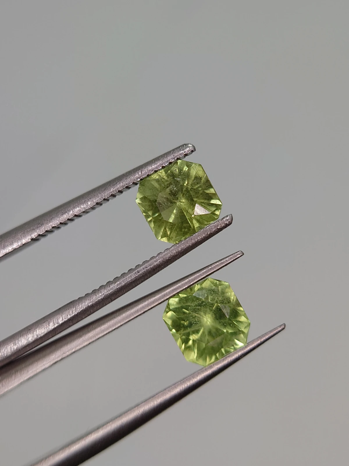 1.6ct Natural Pair of Peridot Faceted Loose Gemstone From Pakistan — view 1