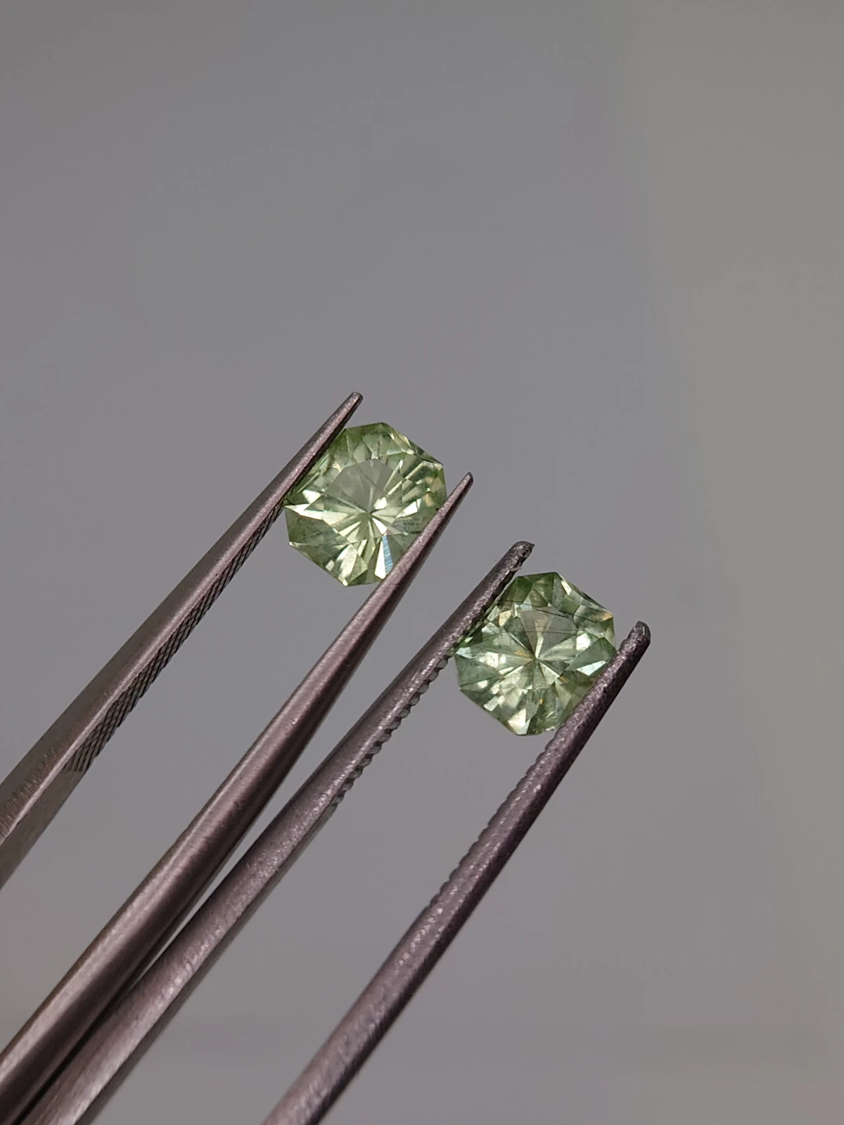 1.75ct Natural Peridot Pair Faceted Loose Gemstone From Pakistan — view 5
