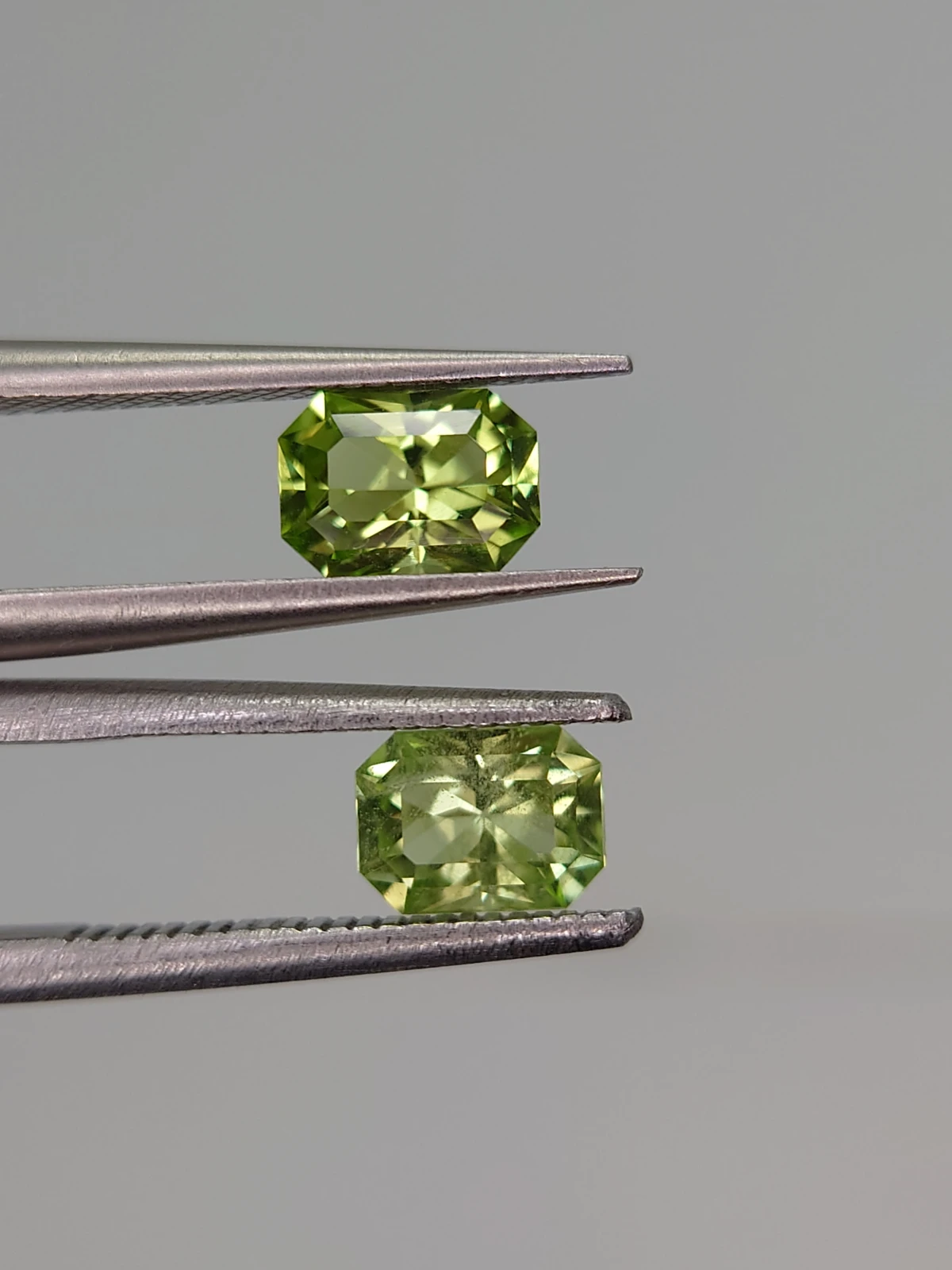 1.3ct Natural Peridot Pair Faceted Loose Gemstone From Pakistan — view 2