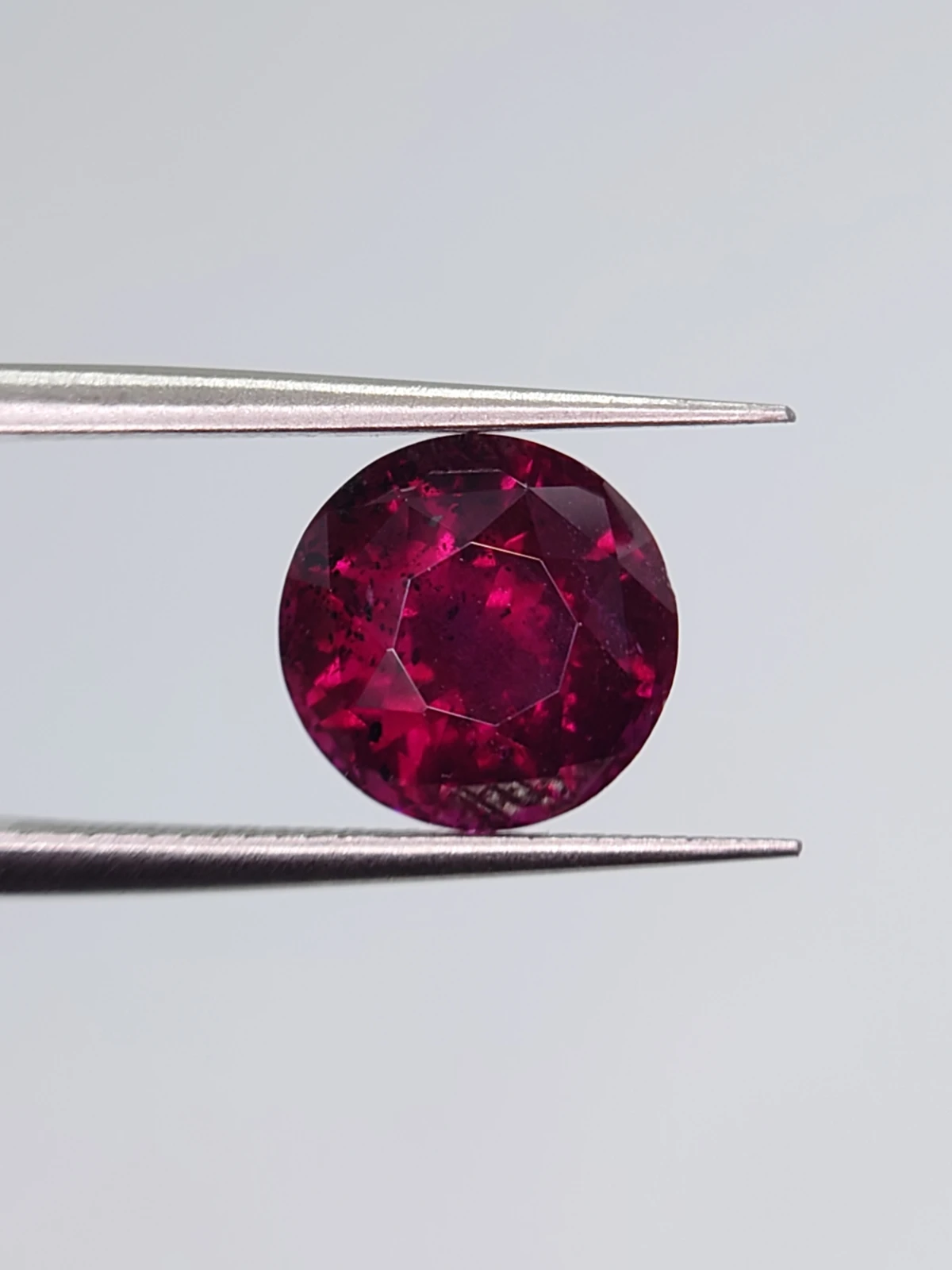 4ct Natural Malaya Garnet Round Cut Faceted Loose Gemstone From Malawi — view 4