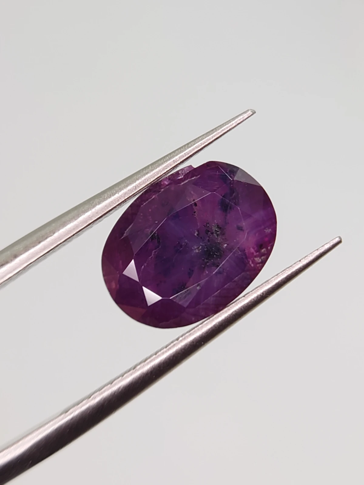 4.67ct Natural Purplish Trapiche Sapphire Oval Cut Faceted Loose Gemstone From Kashmir Pakistan — view 1